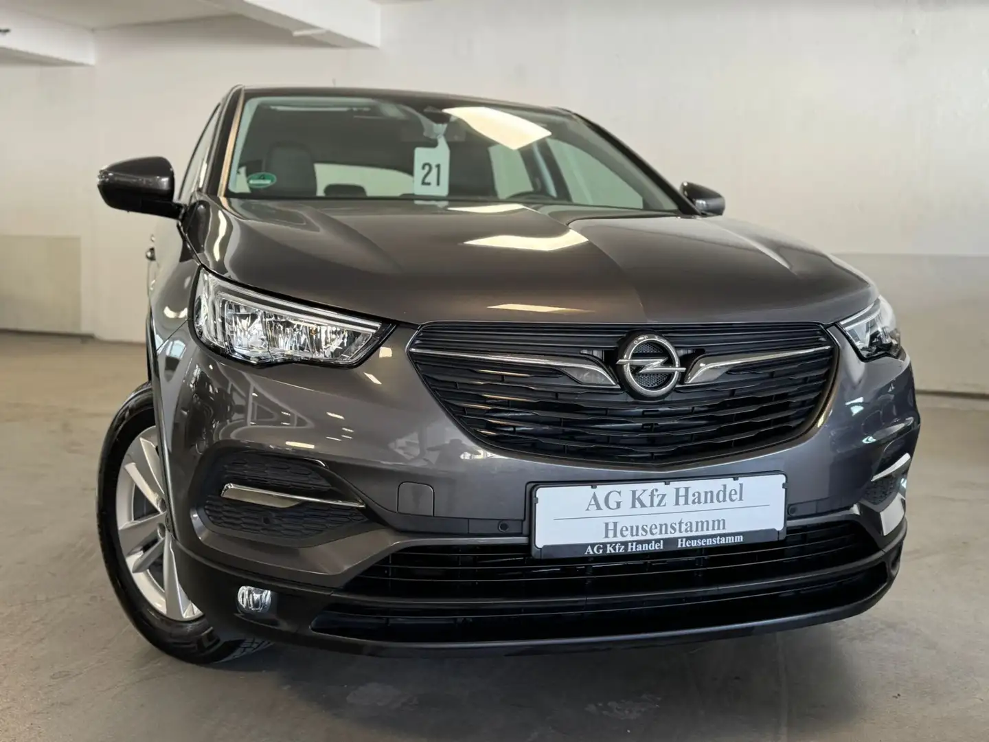 Opel Grandland 1,2 Turbo Business Edition LED/CAM/USB Grau - 2