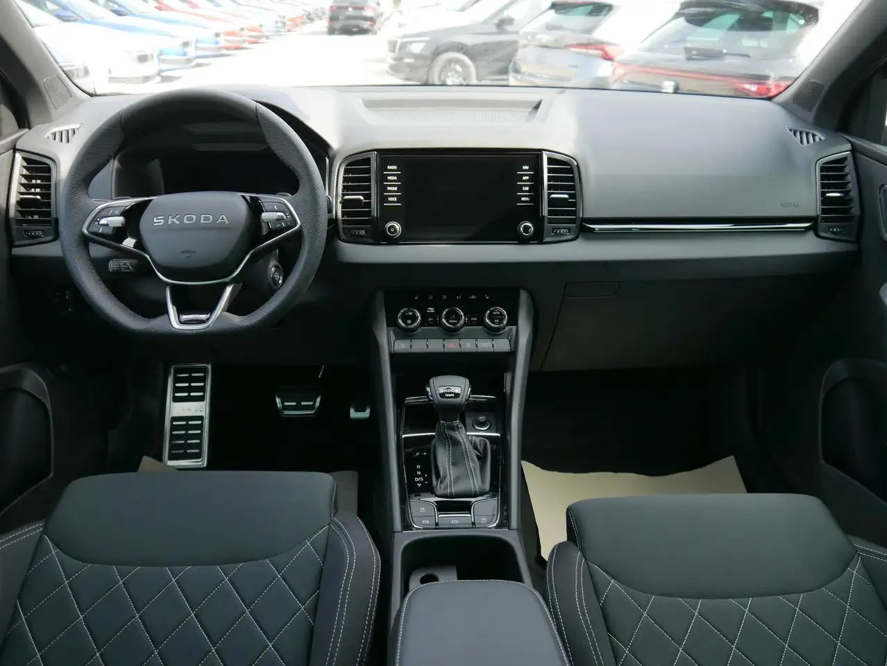Skoda Karoq 2026 — фото 10