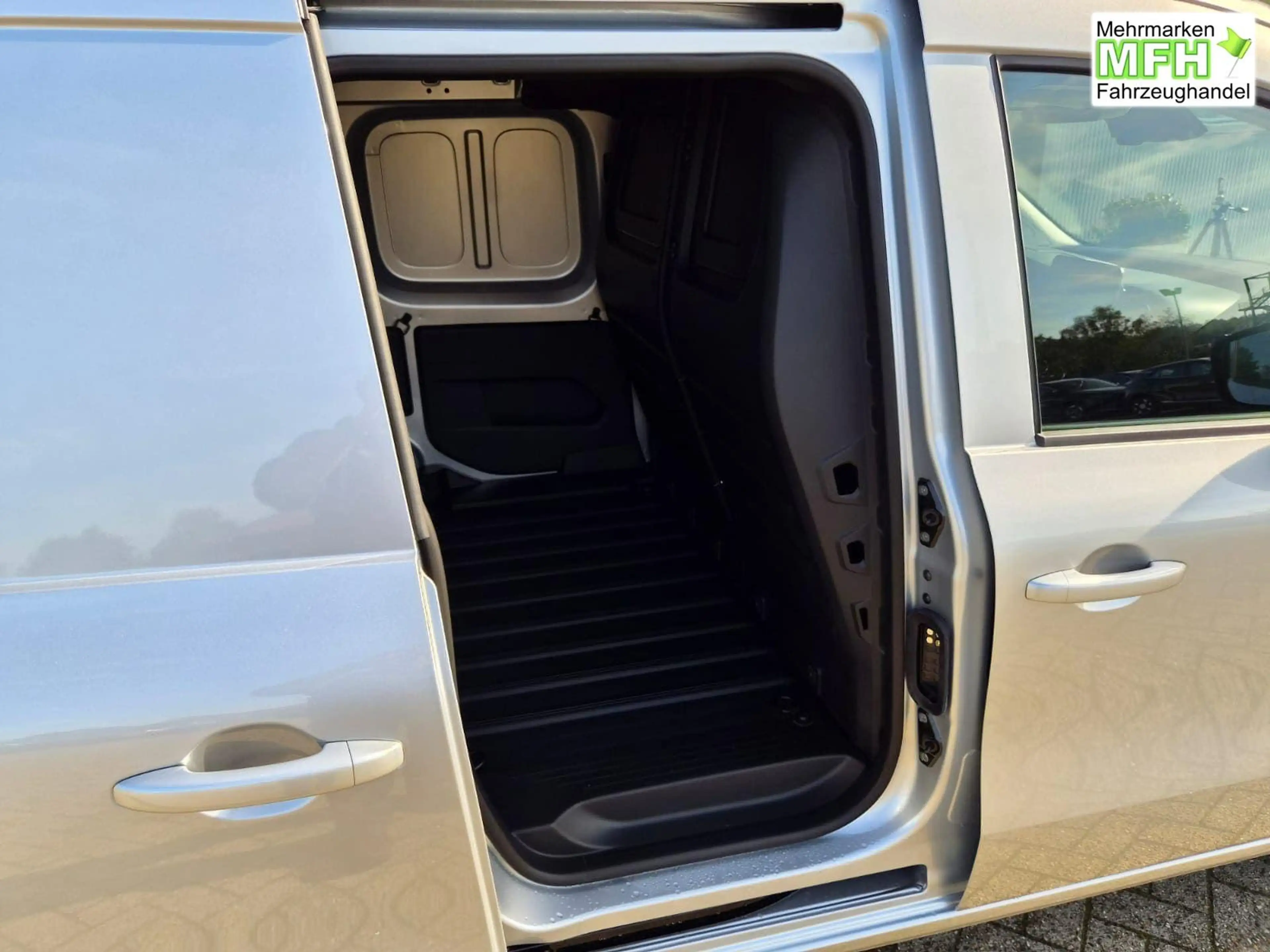 Mercedes-Benz Citan 108 PRO L1 1.5 CDI 75PS 2-Sitzer Nebelscheinw. ... — photo 11