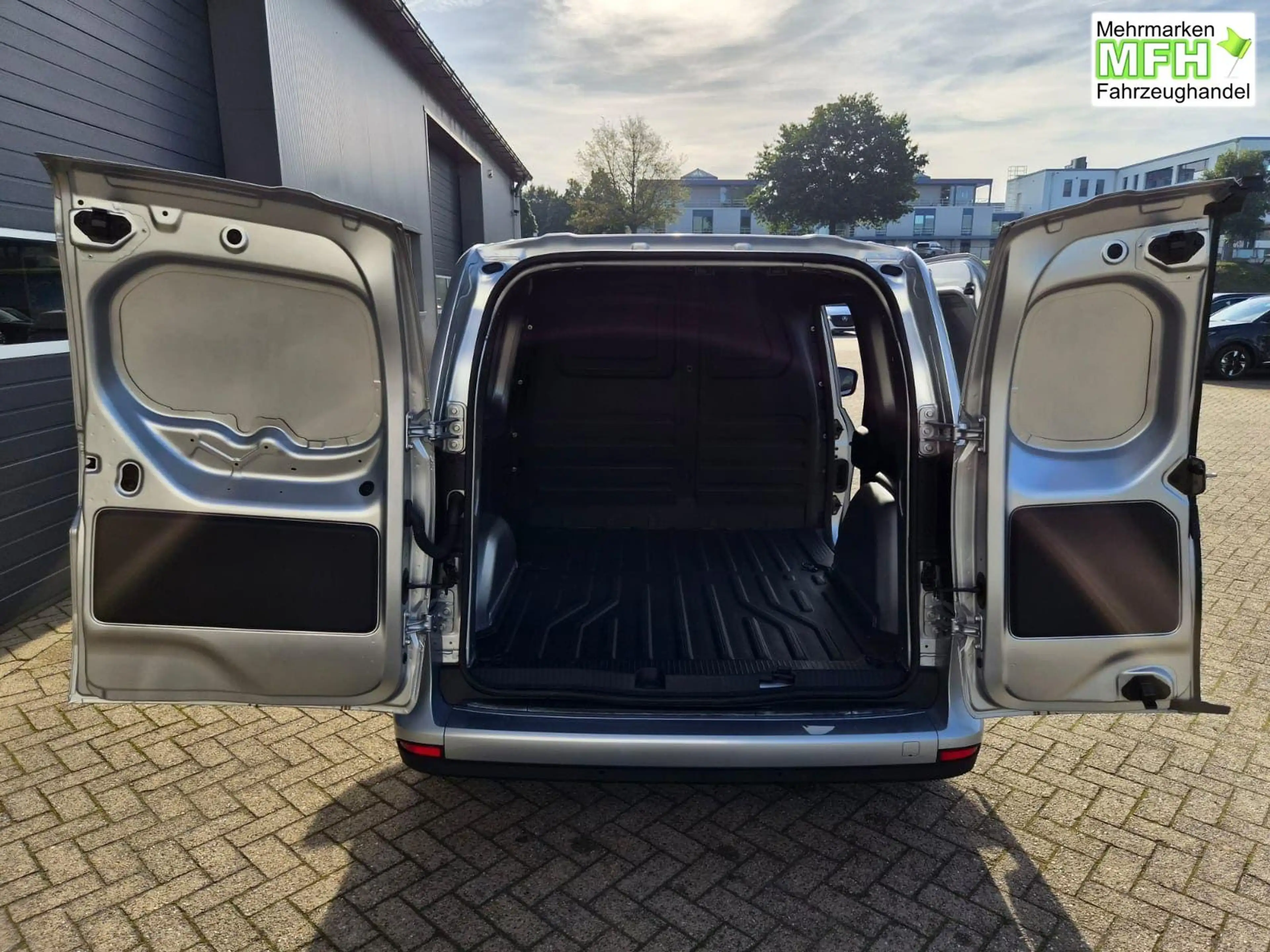 Mercedes-Benz Citan 108 PRO L1 1.5 CDI 75PS 2-Sitzer Nebelscheinw. ... — photo 10