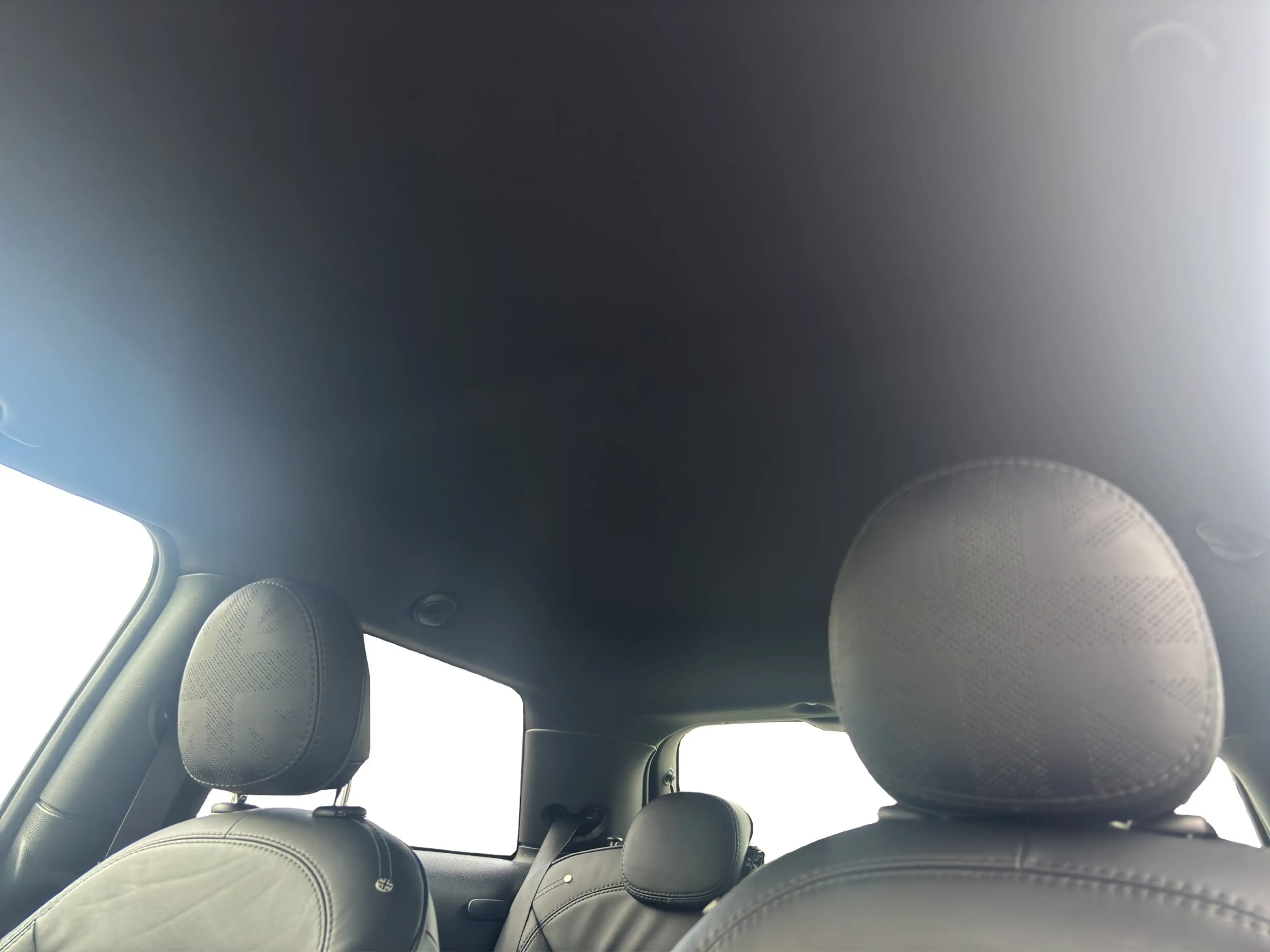 MINI Cooper SE 3-Türer Younique Navi LED Sportsitze  Younique Nav — photo 10