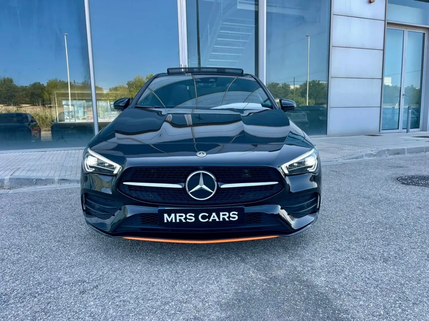 Mercedes-Benz CLA 220 220d Чорний - 2