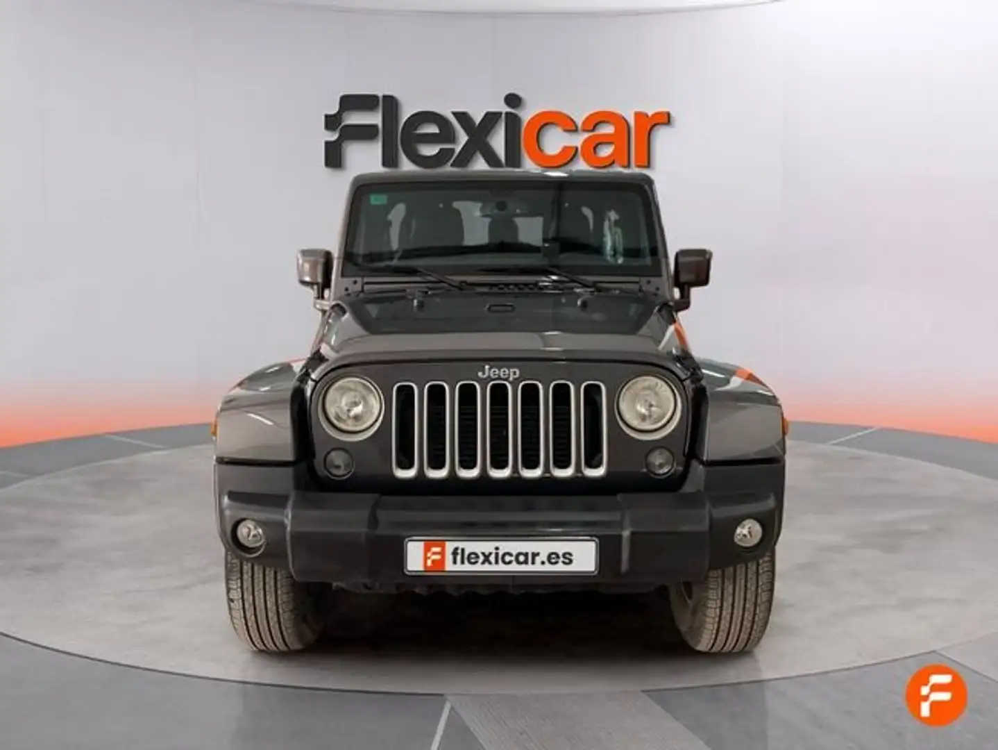 Jeep Wrangler 2.8 CRD Sahara Auto Gris - 2