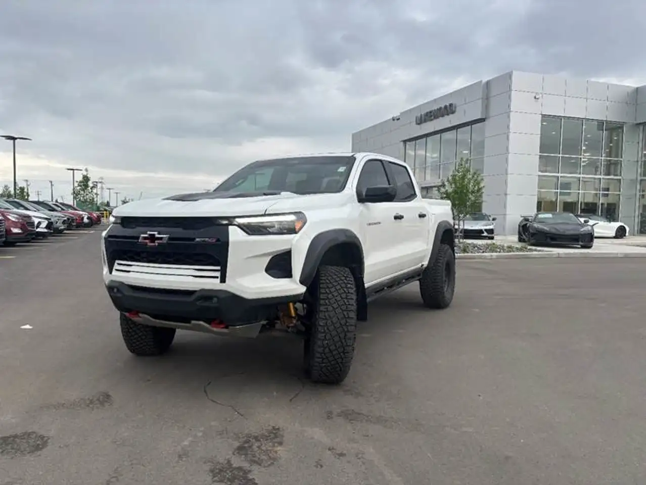 Chevrolet Colorado снимка Chevrolet Colorado