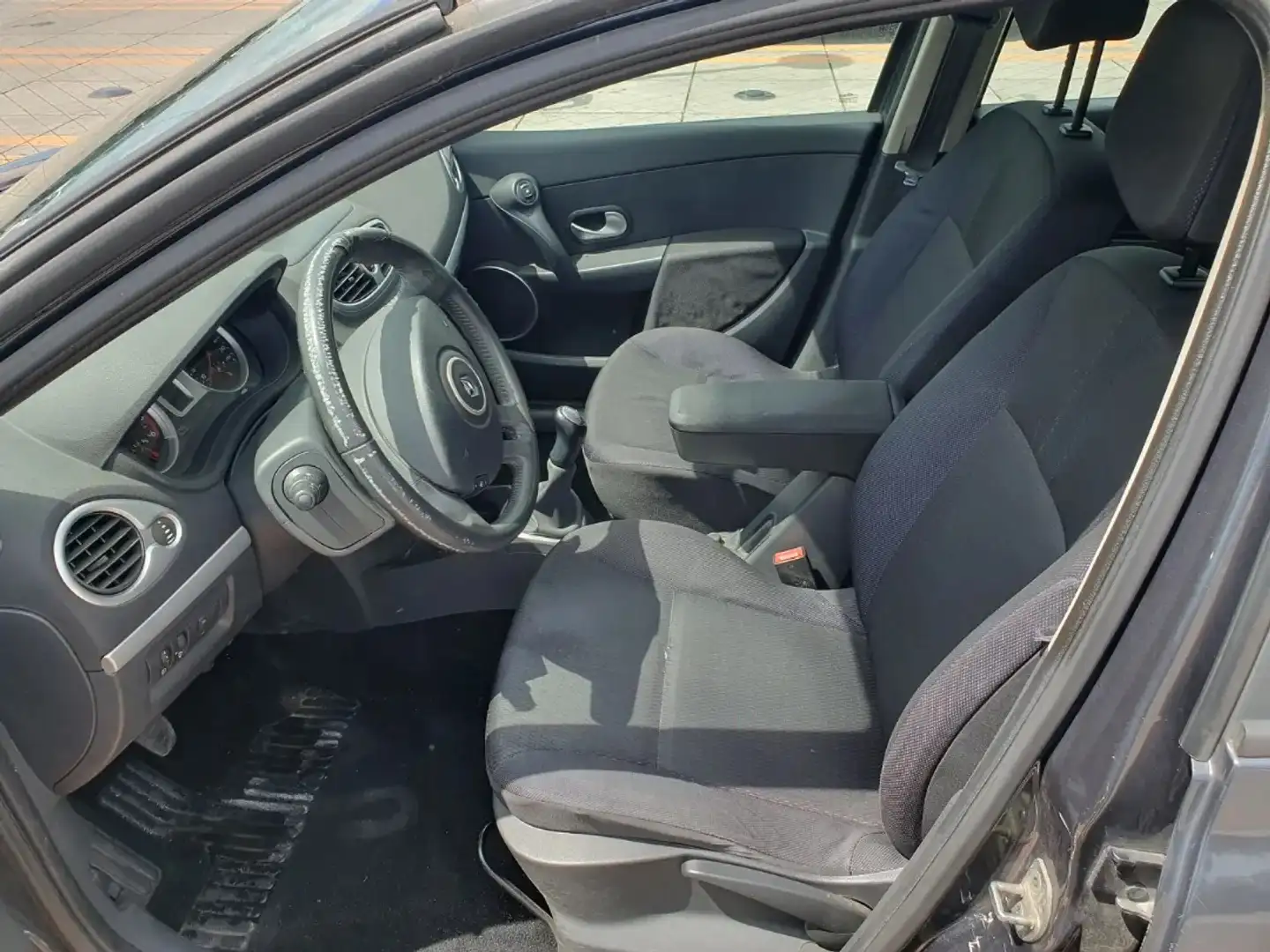 Renault Clio Clio 1.5 dCi 85 eco2 Dynamique - 2