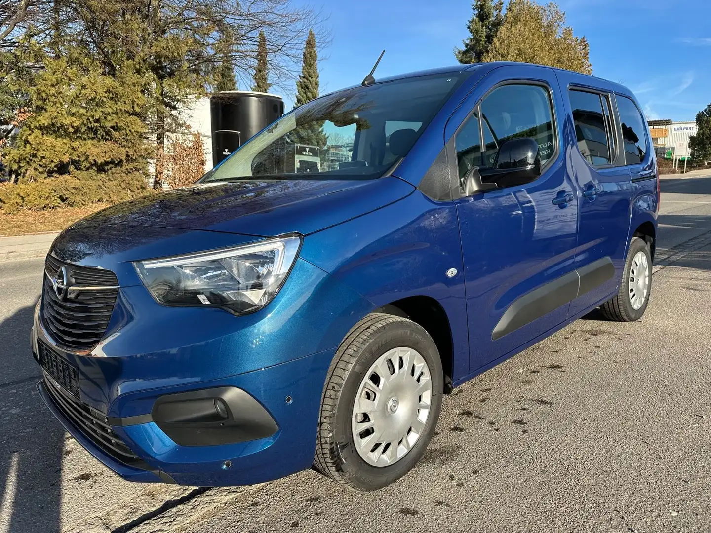 Opel Combo Life E Elegance NAVI/7Sitzer/1.Hd Blau - 2