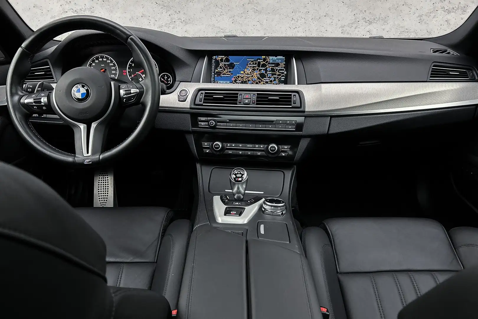 BMW M5 5-serie Competition Package | Weinig KM`s | Elektr Zwart - 2
