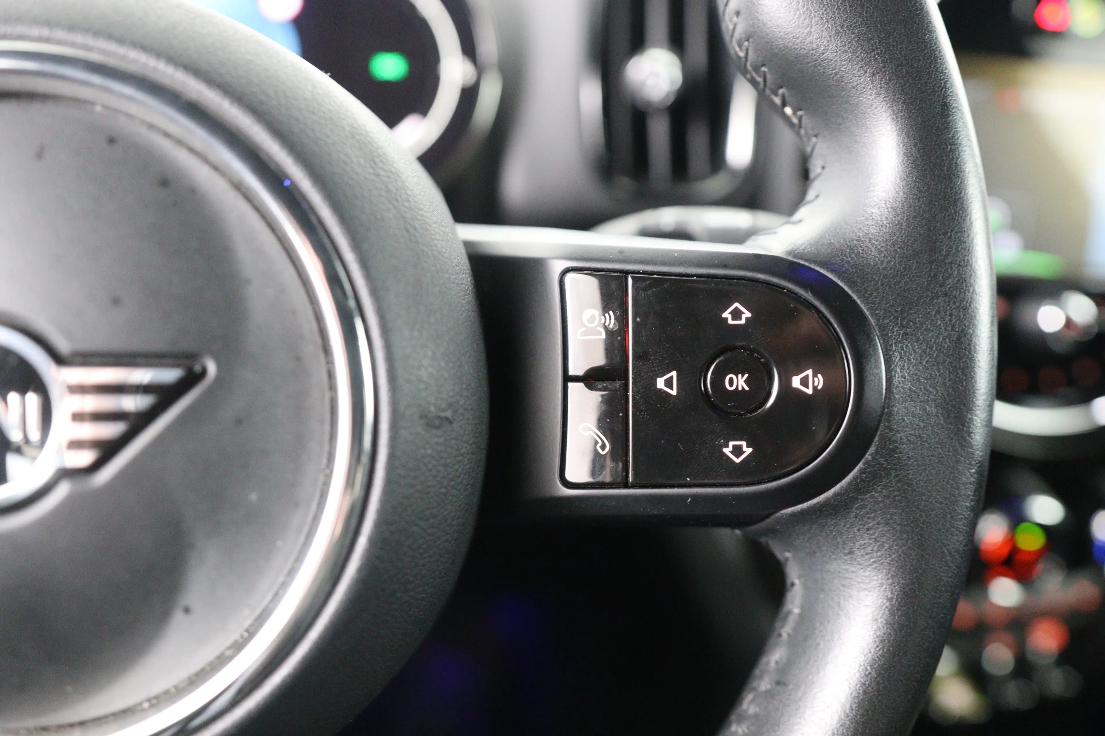 MINI Cooper SE Countryman 1.5 ALL4 Chili | DEALER OH! | ADAPTIVE CRUISE | LE — photo 24