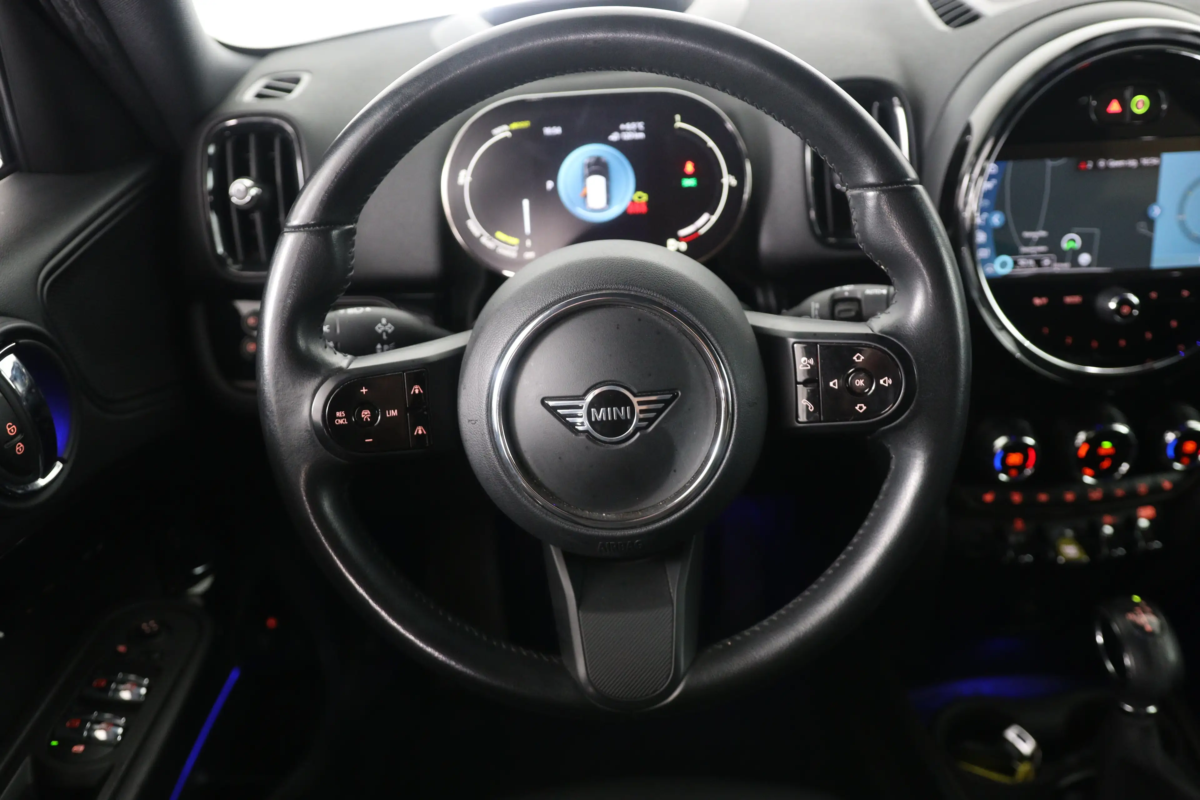 MINI Cooper SE Countryman 1.5 ALL4 Chili | DEALER OH! | ADAPTIVE CRUISE | LE — photo 29
