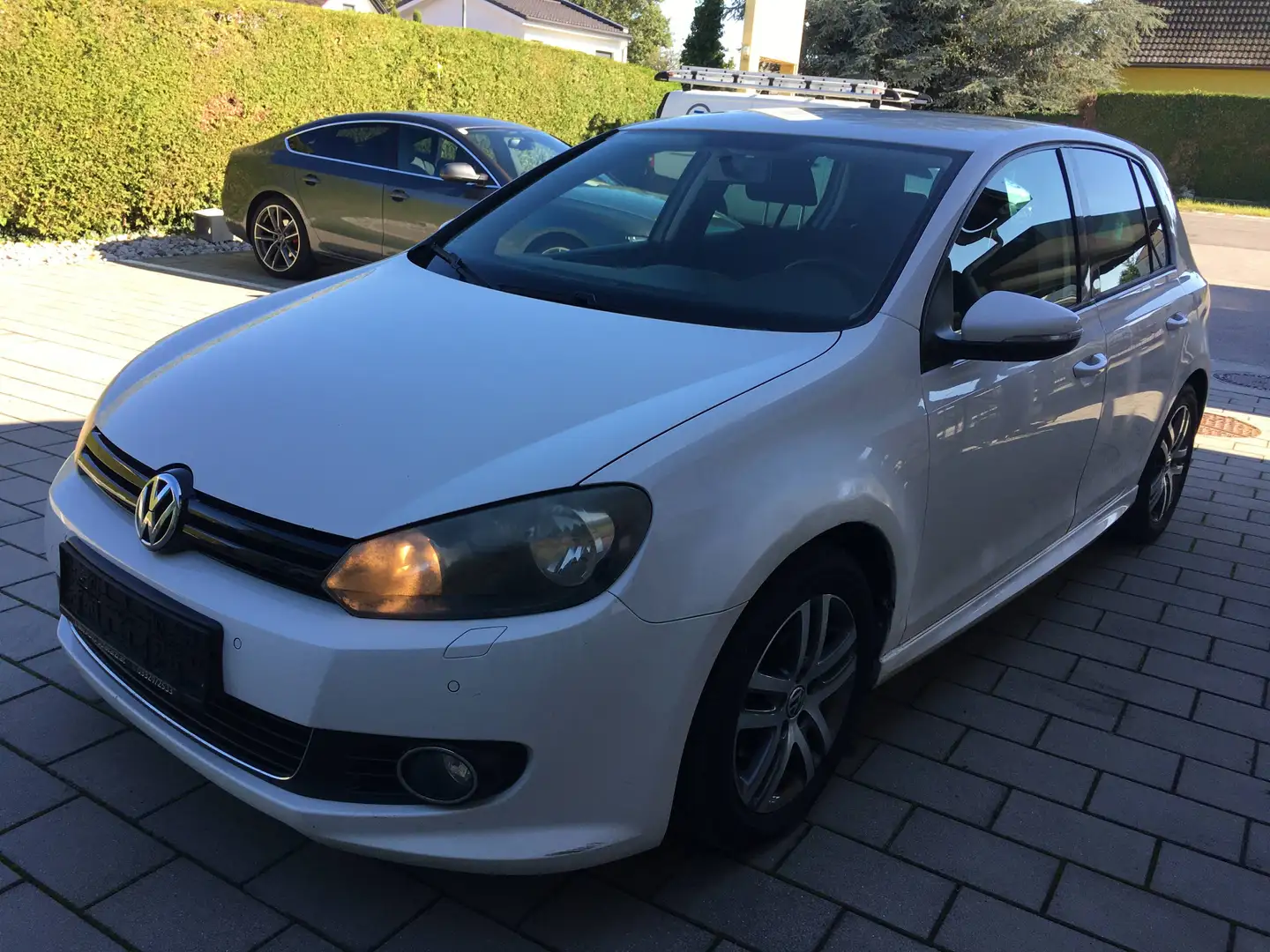 Volkswagen Golf Weiß - 1