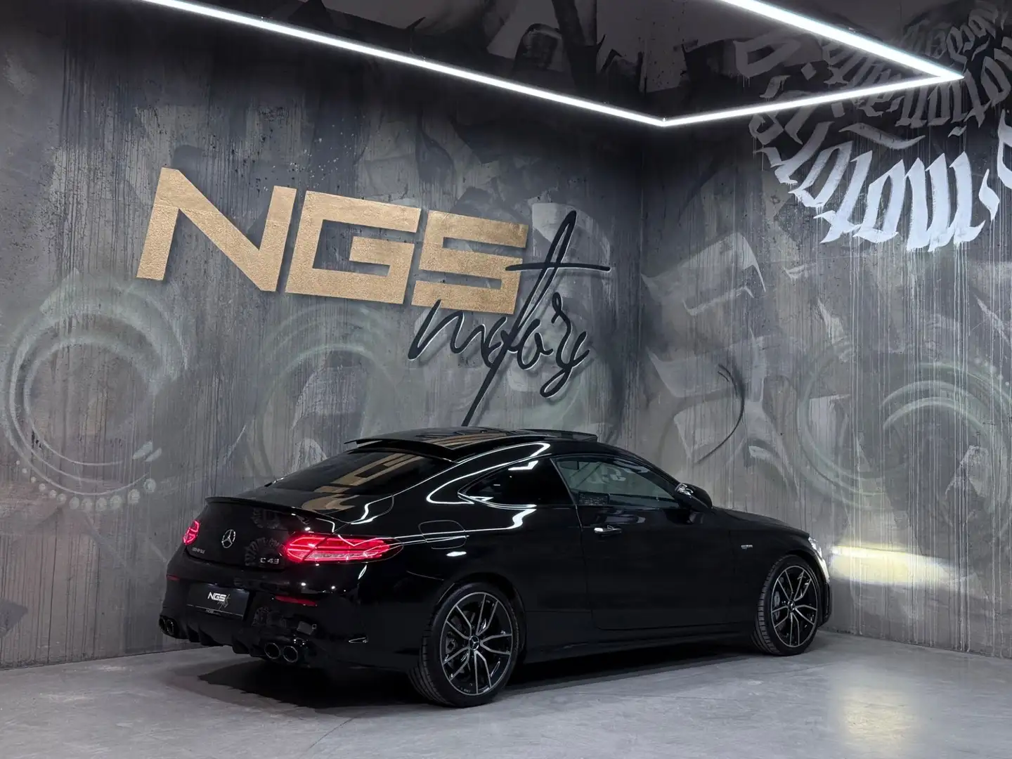 Mercedes-Benz C 43 AMG Coupe 4Matic+ FACELIFT PANO BURMESTER CARBON NEUE Schwarz - 2