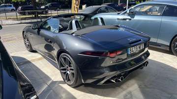 Convertible 5.0 V8 R AWD Aut. 550