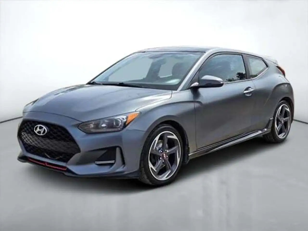 Hyundai VELOSTER photo Hyundai VELOSTER