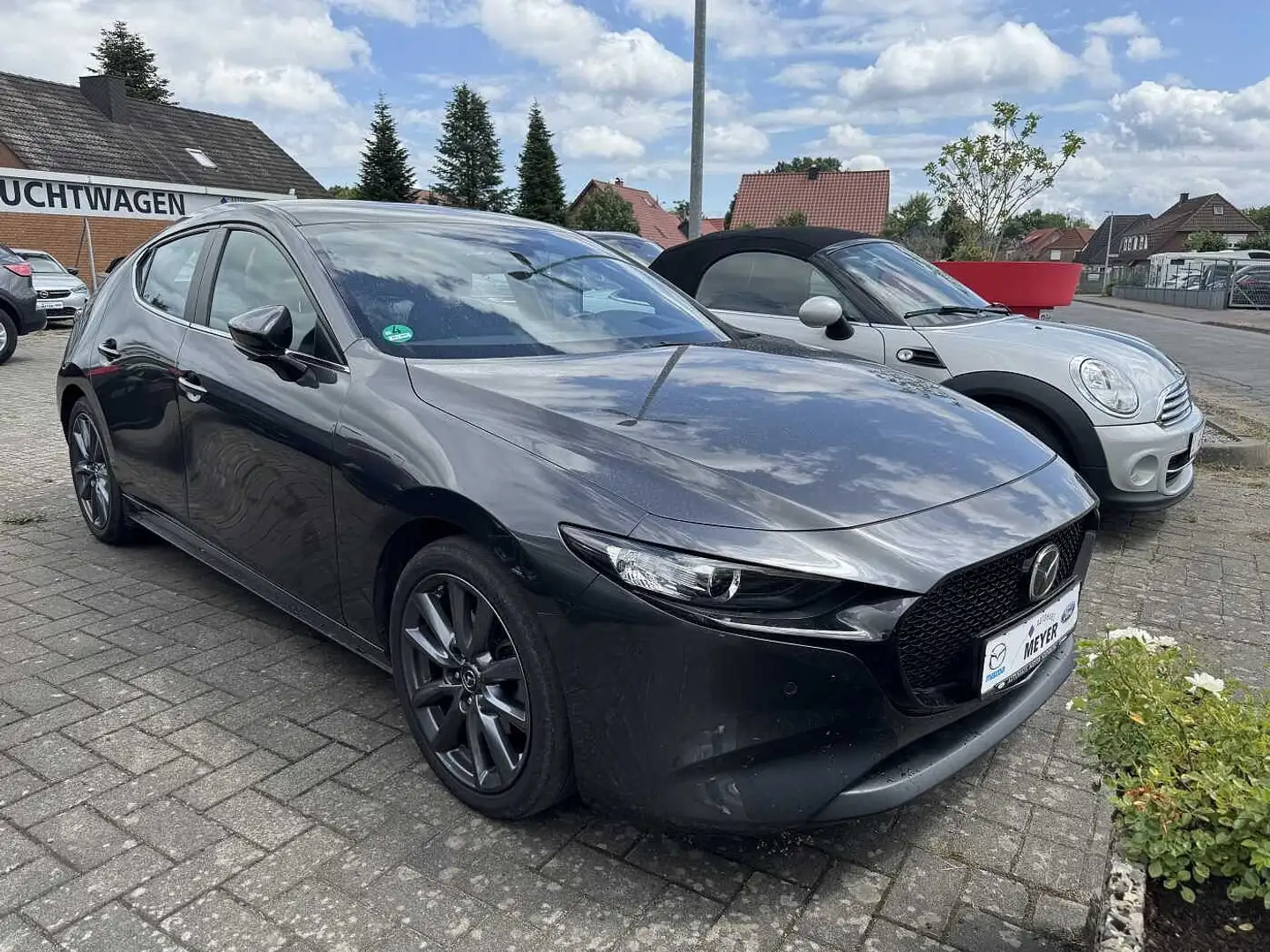 Mazda 3 SKYACTIV-X 2.0 M-Hybrid DRIVE SELECTION Grau - 1