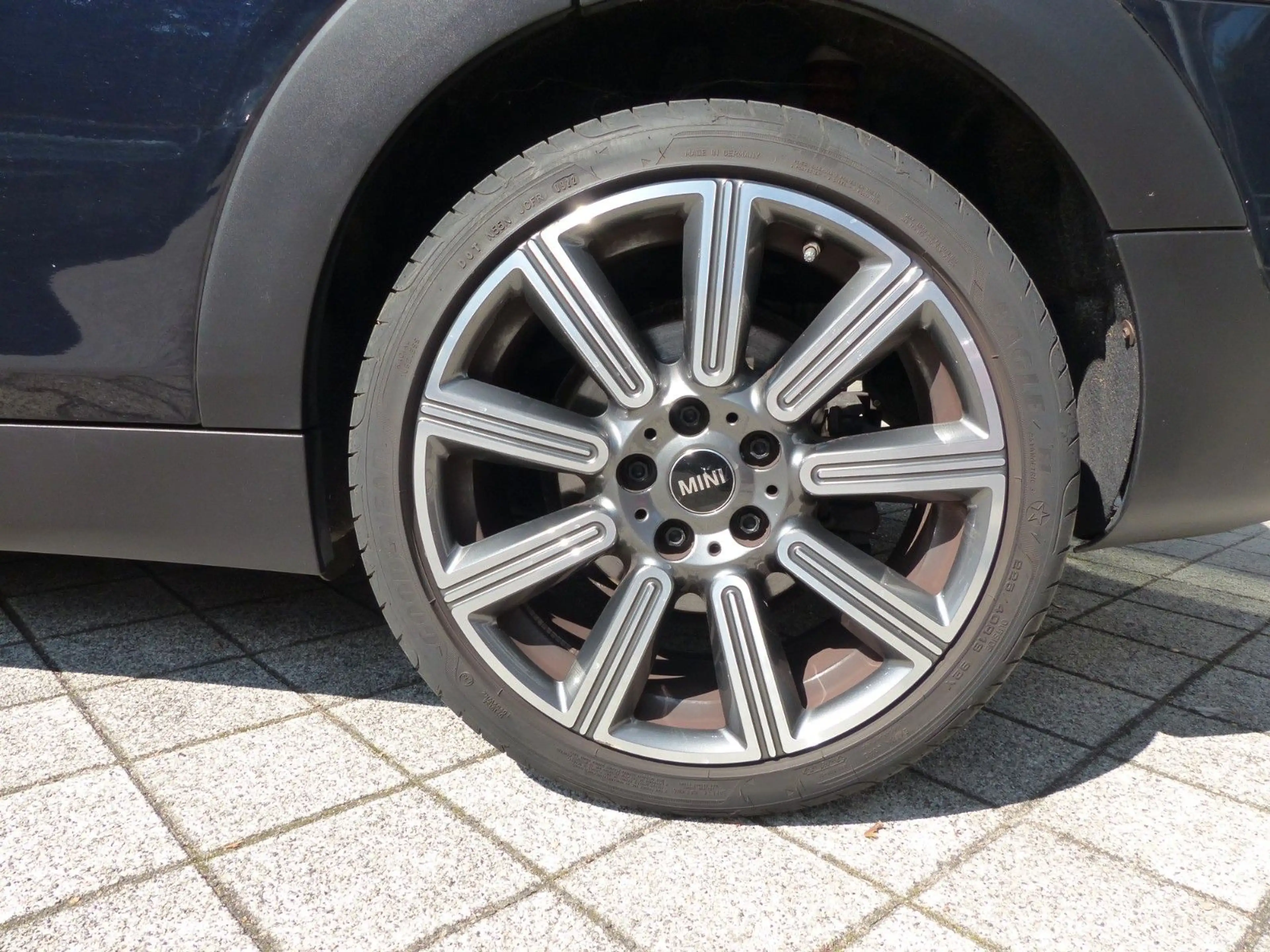 MINI Cooper Clubman Aut. Classic Trim, Navi, 18" LMF — photo 10