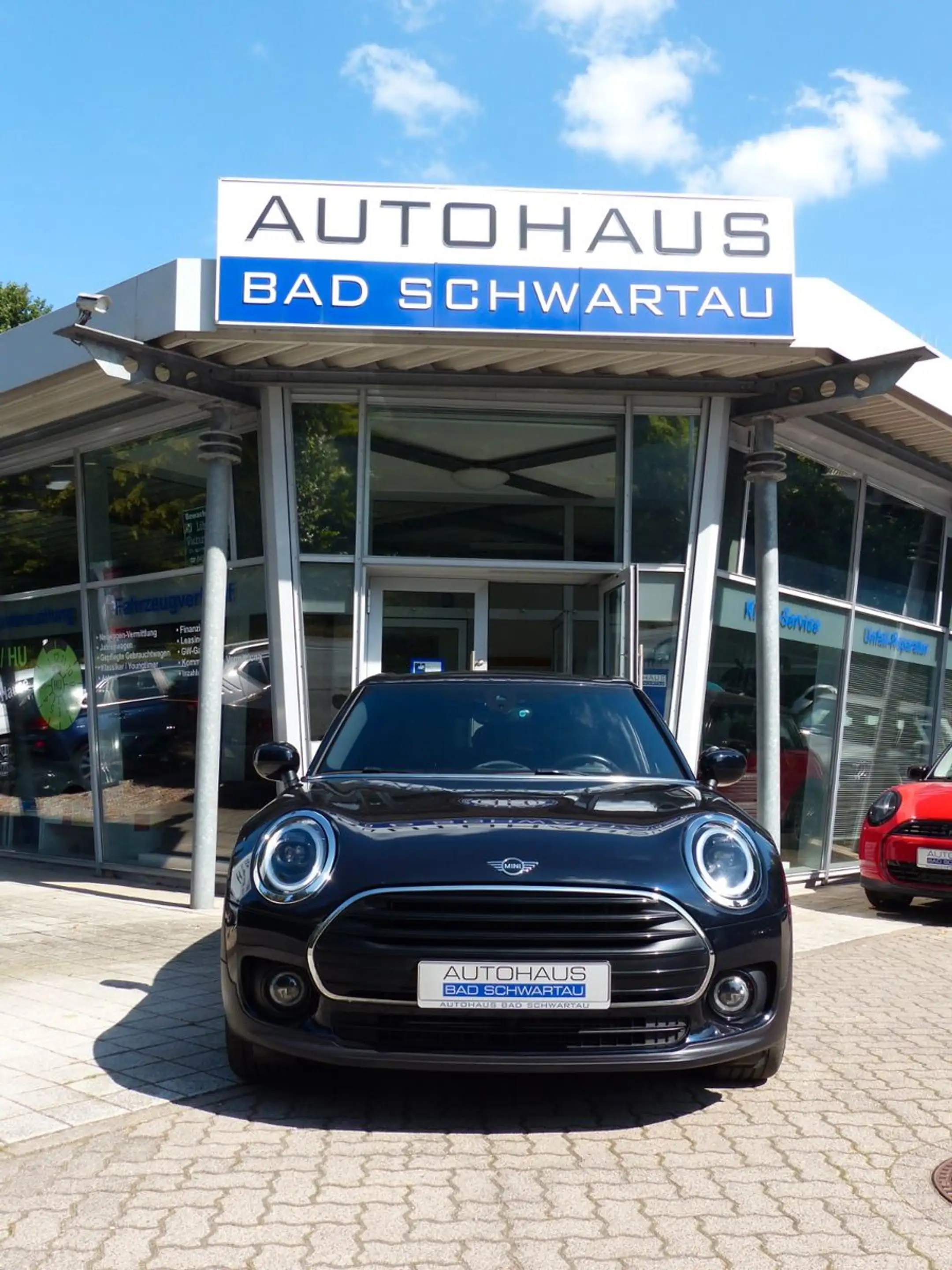 MINI Cooper Clubman Aut. Classic Trim, Navi, 18" LMF — photo 3