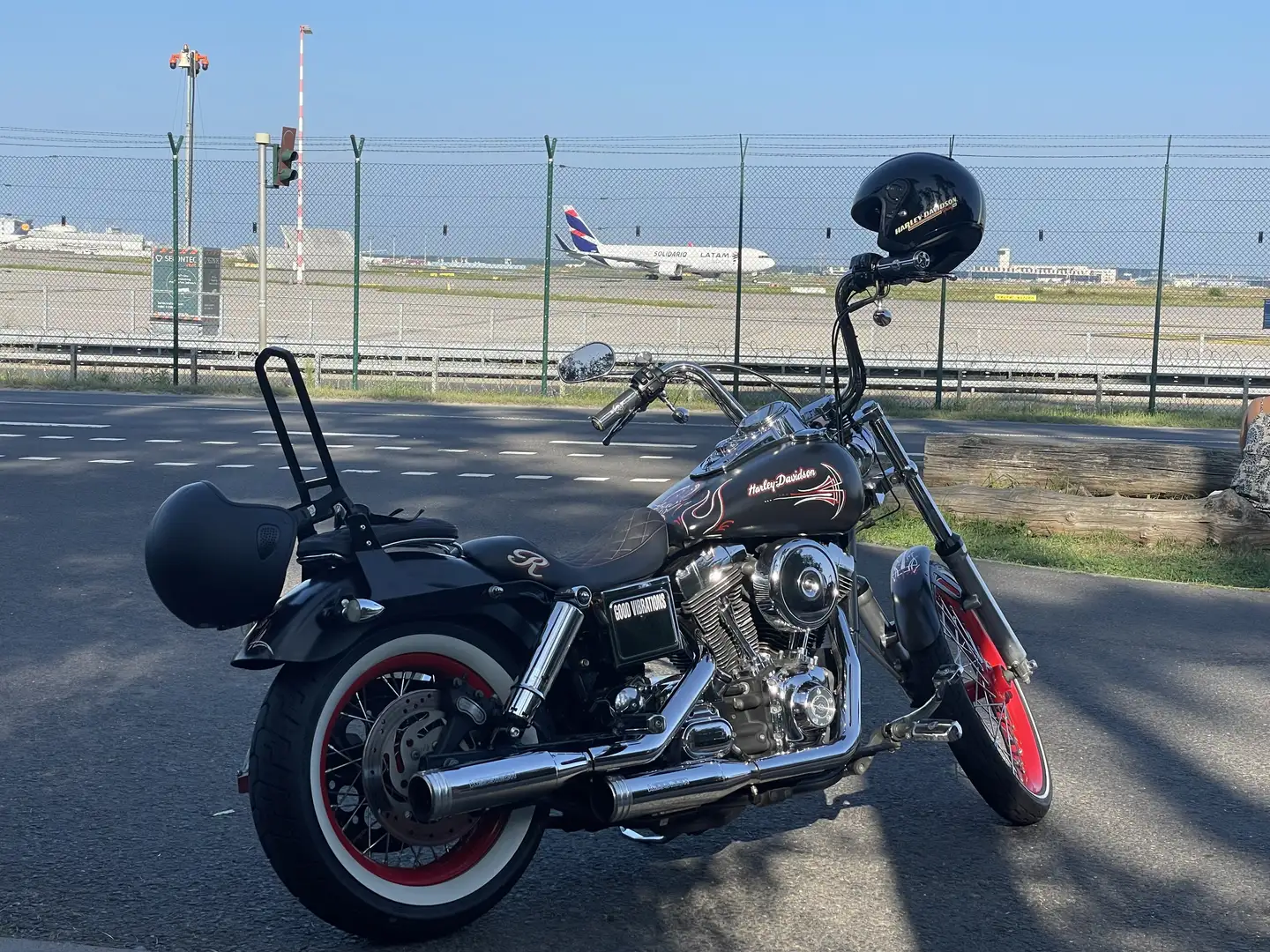 Harley-Davidson Dyna Low Rider - 1