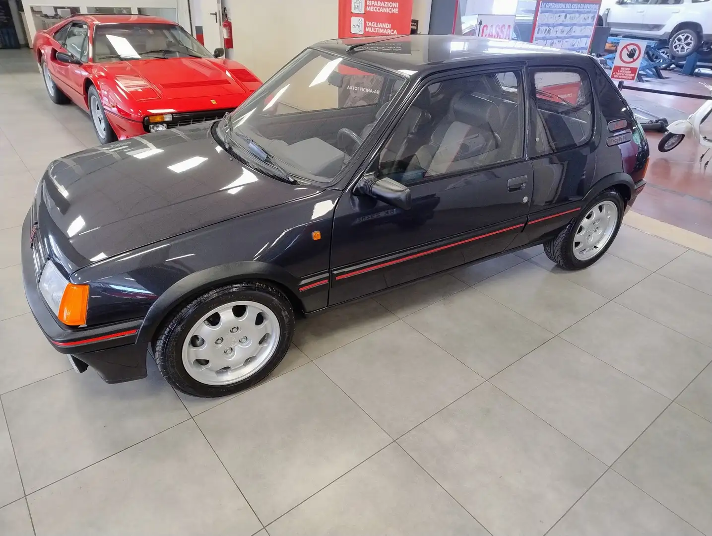 Peugeot 205 3p 1.9 Gti 130cv - 2