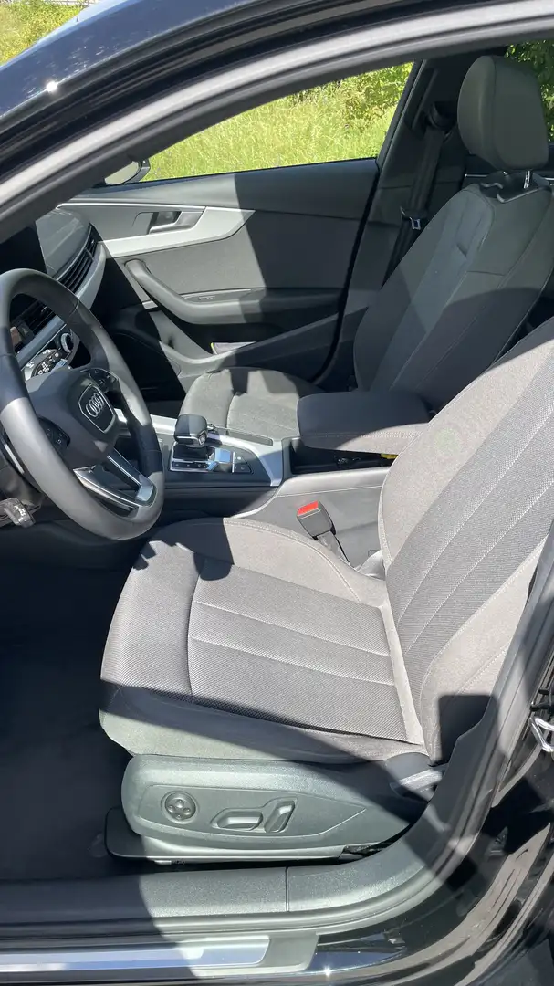 Audi A4 Avant 40 TFSI S tronic advanced - 2