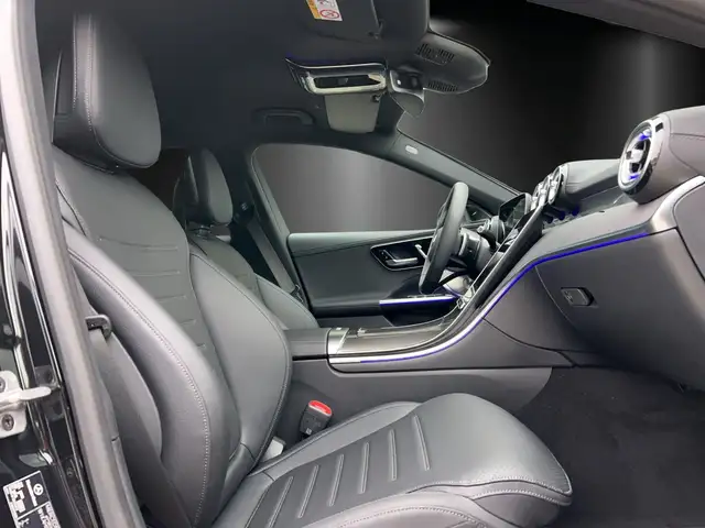 Mercedes-Benz C-Class view 12