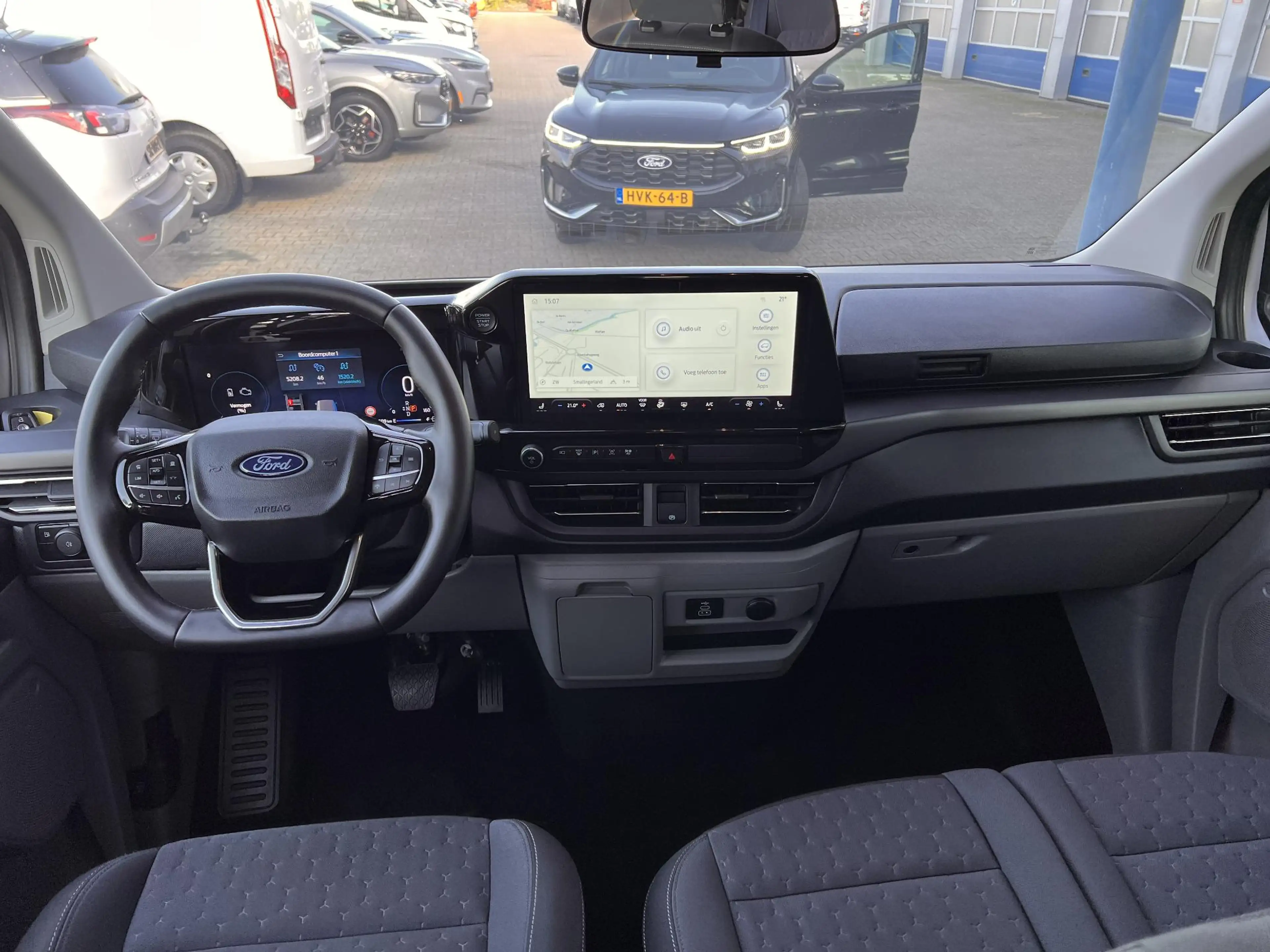Ford Transit Custom Tourneo 340 2.5 PHEV L1H1 Titanium 9 persoons Comb — photo 15