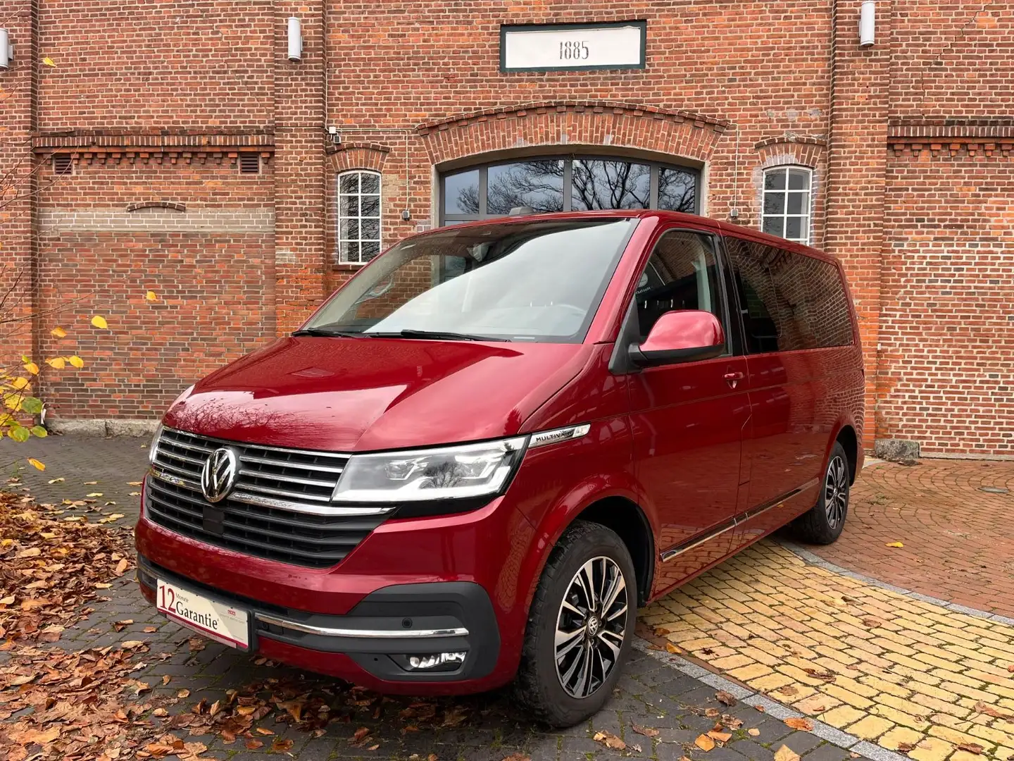 Volkswagen T6 Multivan T6.1 Multivan Generation Six 4 Motion DSG Rot - 1