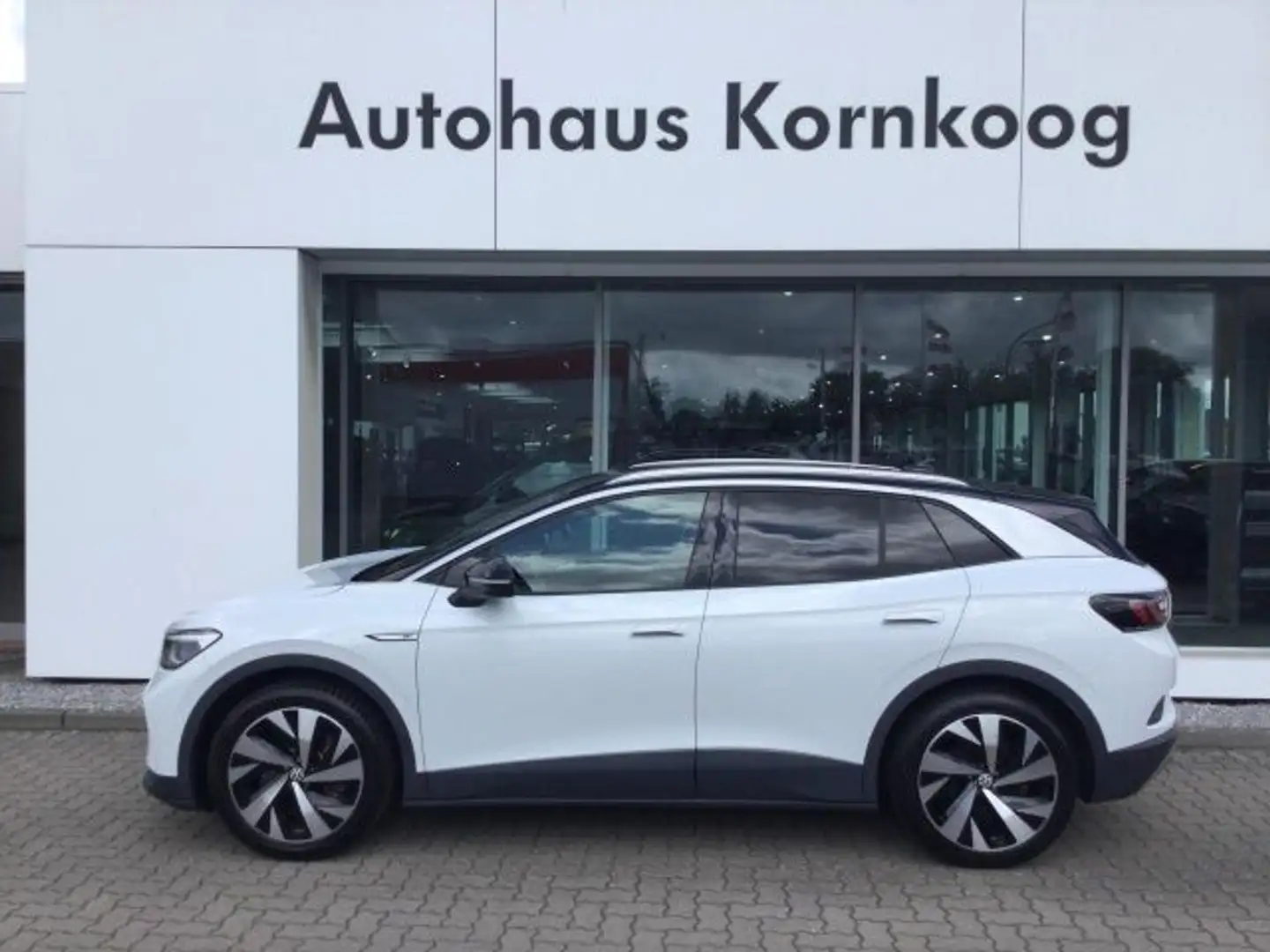 Volkswagen ID.4 Pro Performance 1st 77kWh AHK Wärmep. ACC Wit - 1