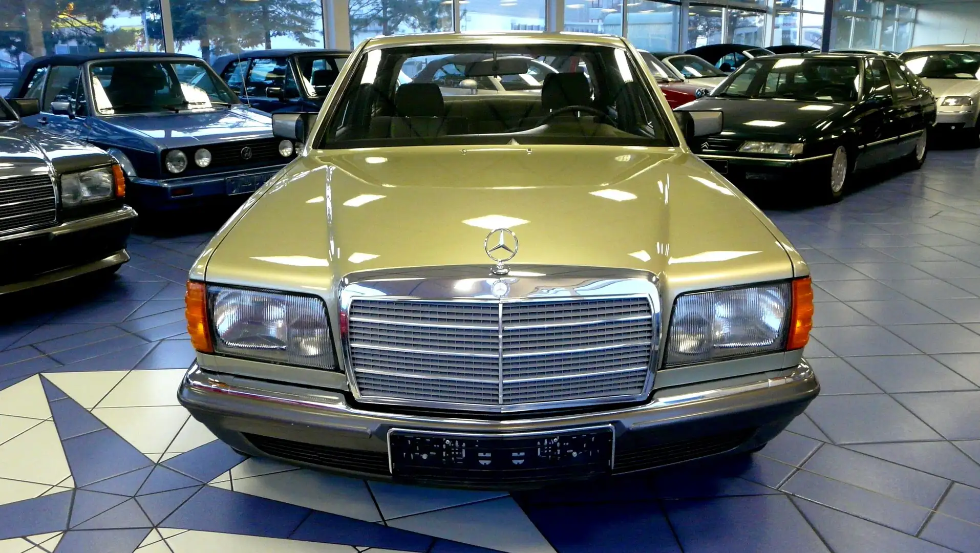 Mercedes-Benz S 280 W126 280 SE -Klima -H-Kennzeichen -AHK Grün - 2