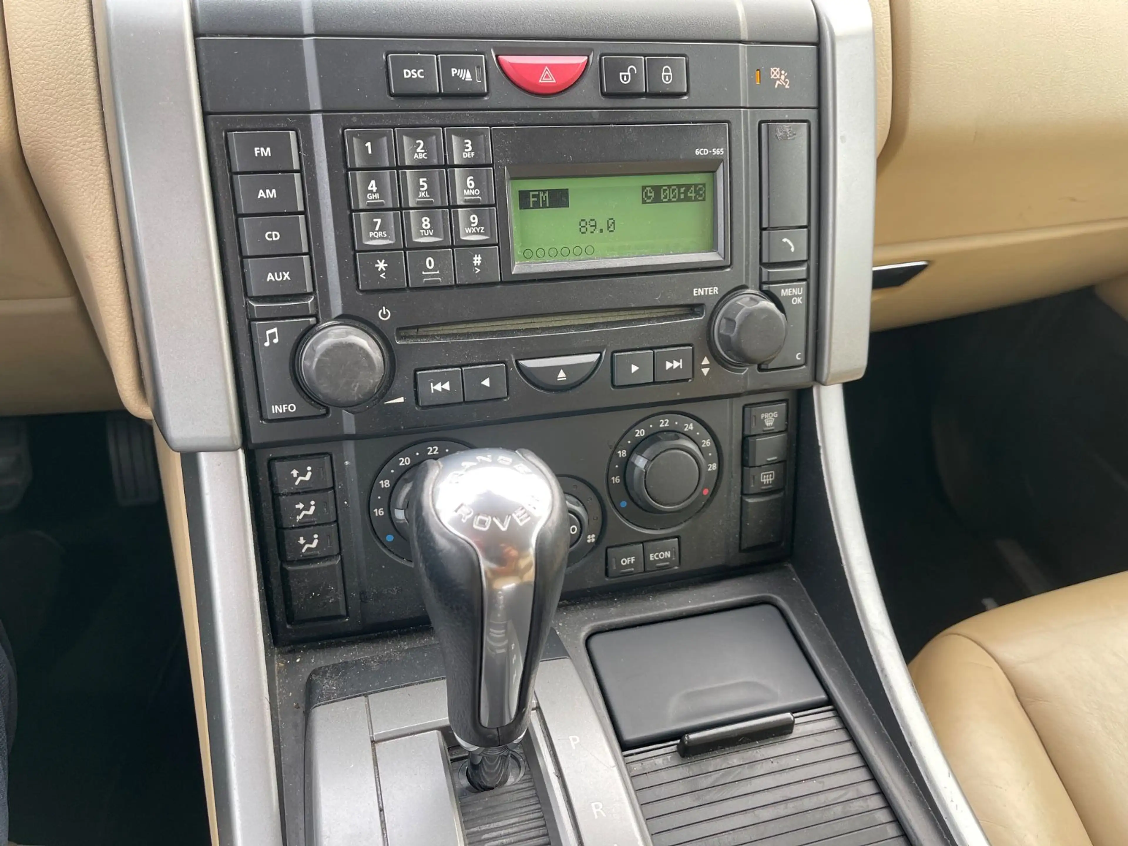 Land Rover Range Rover Sport V6 TD S — photo 17