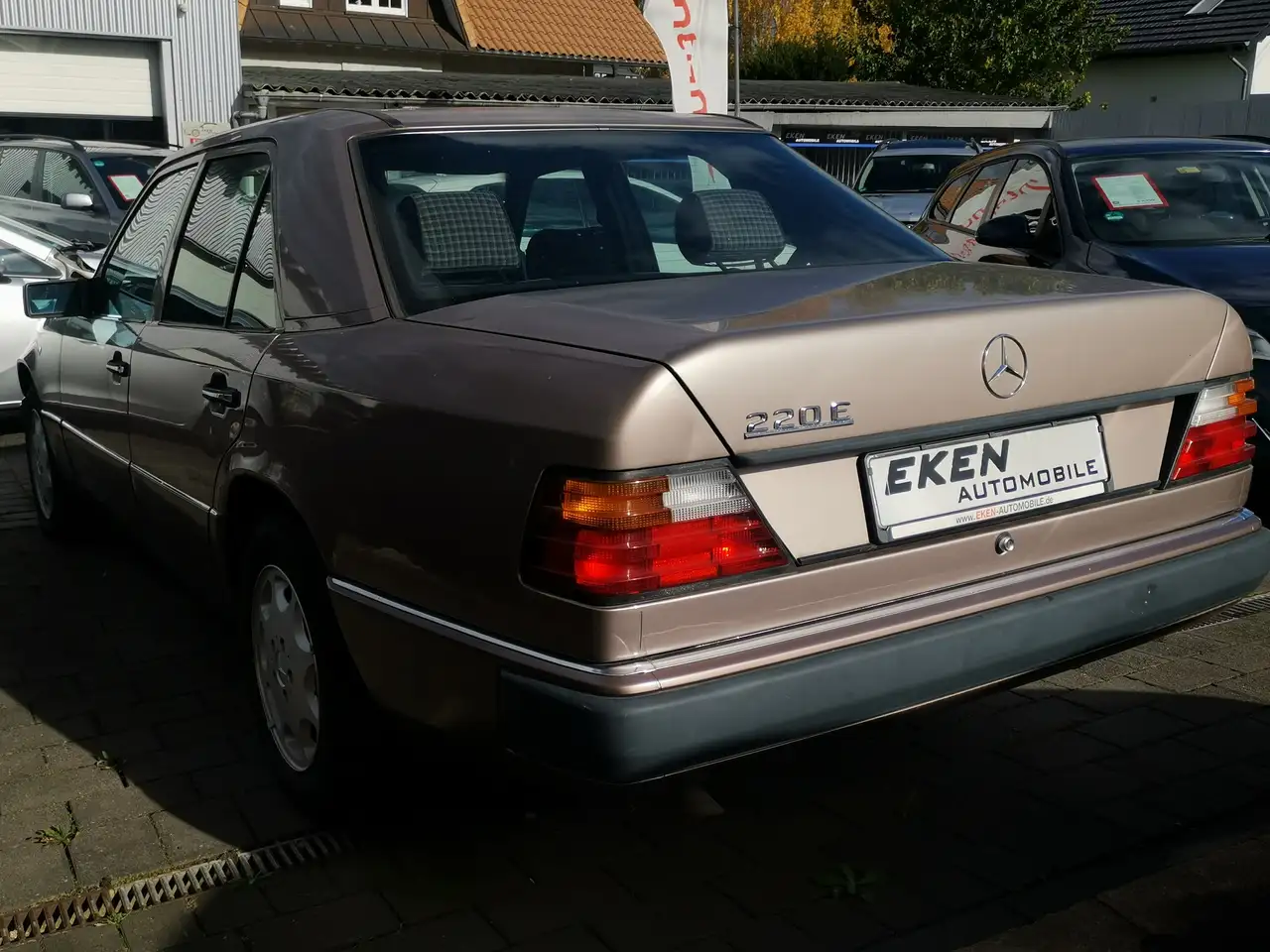 Mercedes-Benz E 220 E-Klasse Lim. Sportline Sitze / Gepflegt, foto 5