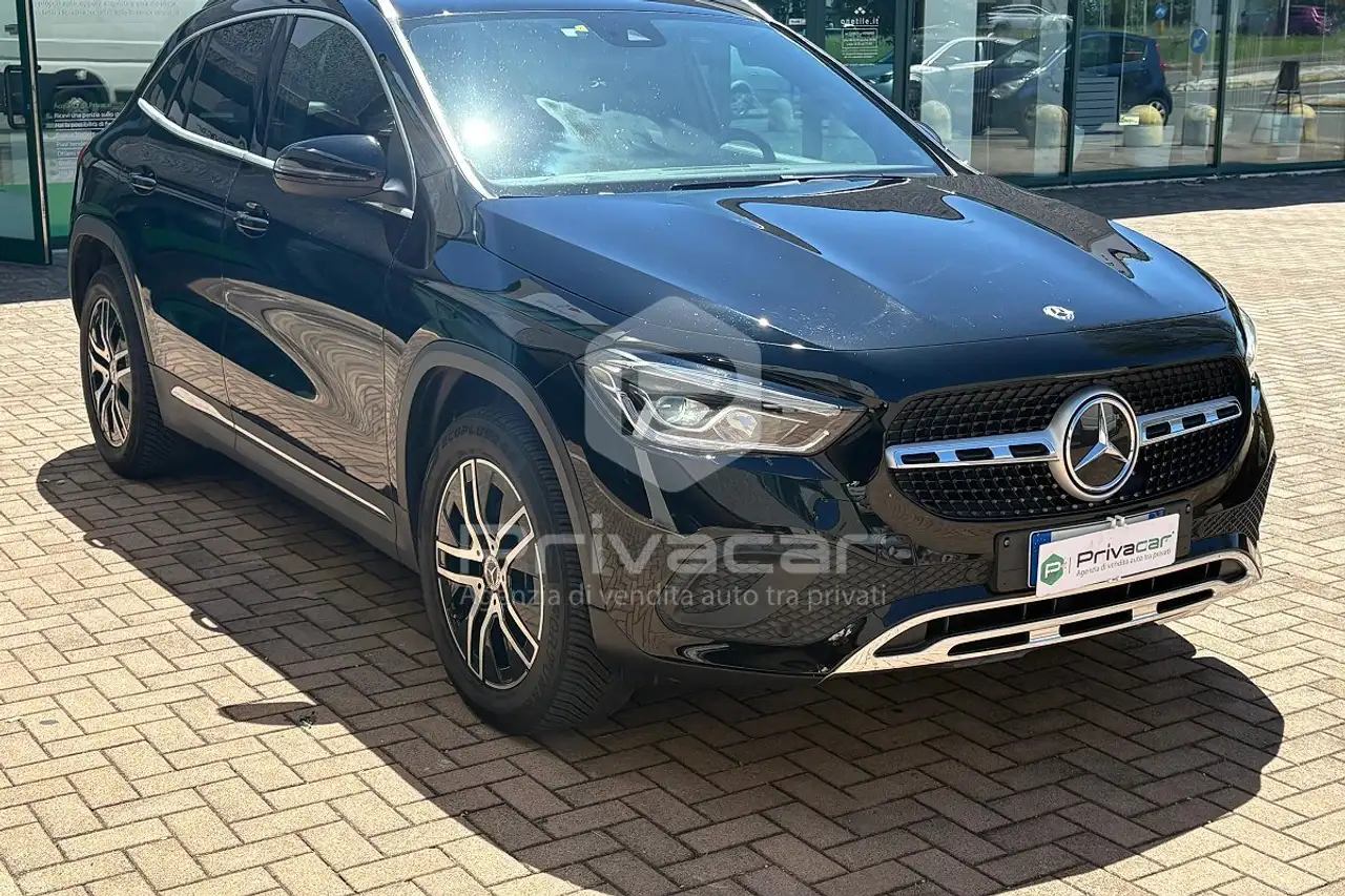 Mercedes-Benz GLA 180 d Automatic Sport, миниатюра 3