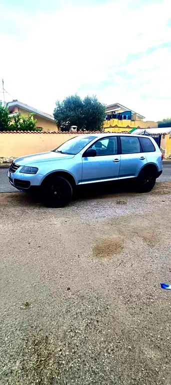 Volkswagen Touareg 2005 из Европы — купить под ключ