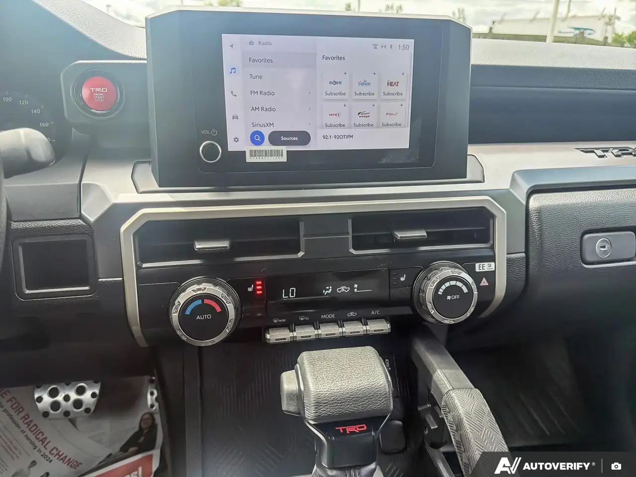 Toyota Tacoma снимка Toyota Tacoma
