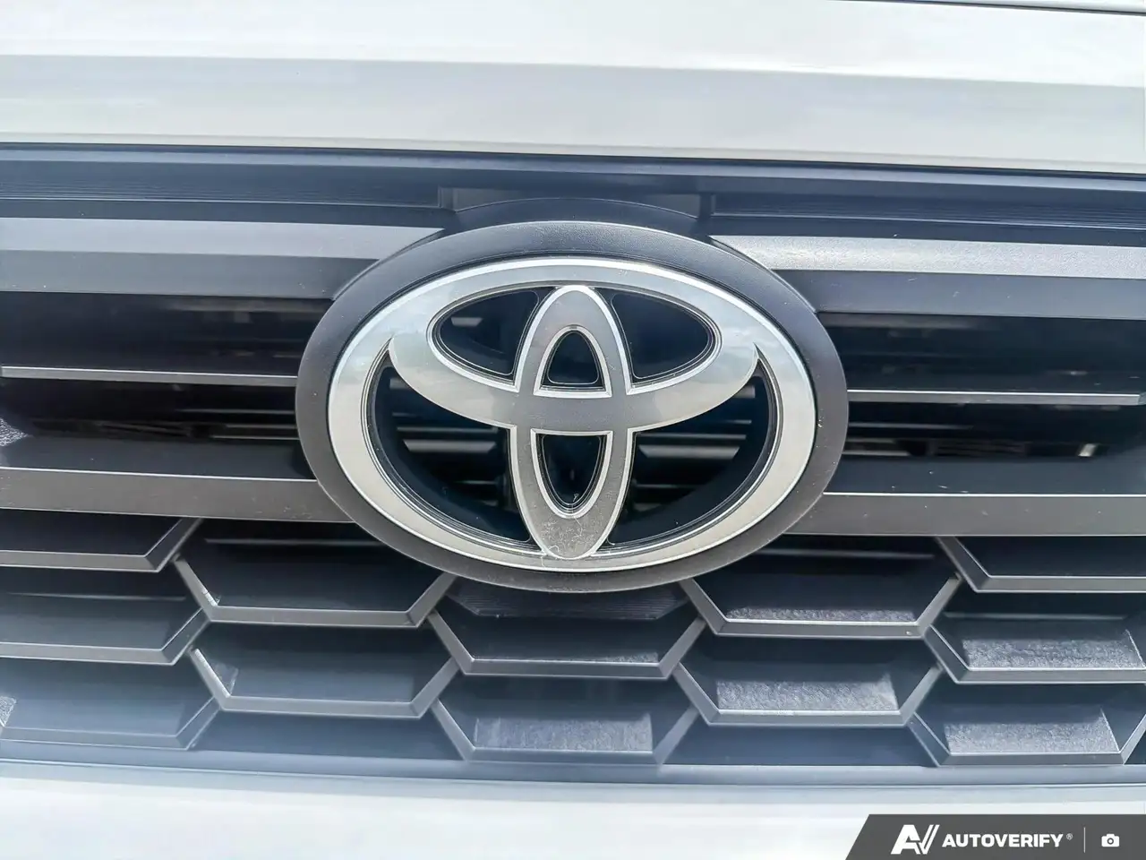 Toyota Tacoma снимка Toyota Tacoma