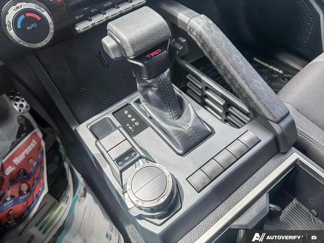 Toyota Tacoma снимка Toyota Tacoma