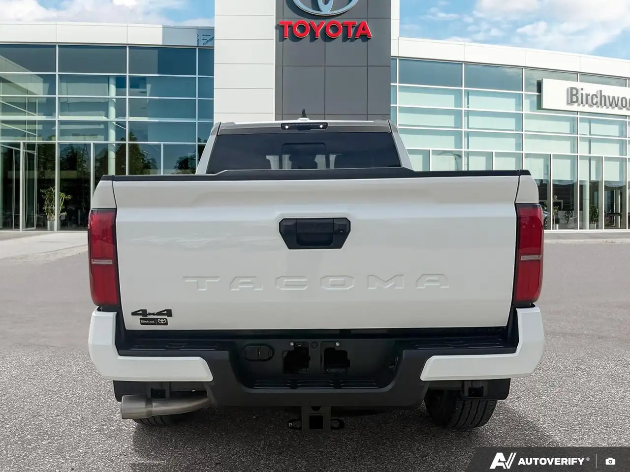 Toyota Tacoma снимка Toyota Tacoma