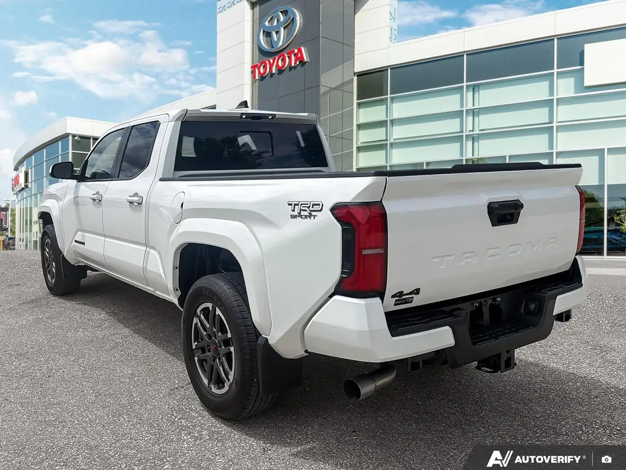 Toyota Tacoma снимка Toyota Tacoma
