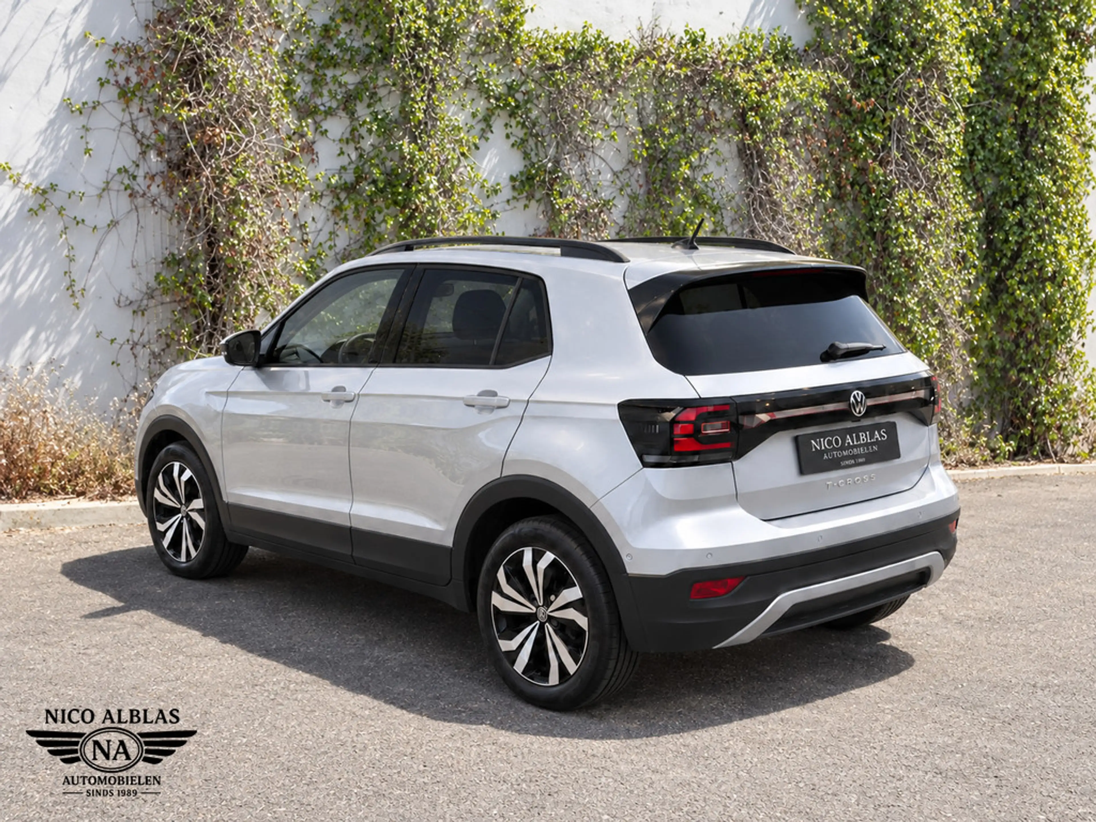 Volkswagen T-Cross 1.0 TSI Style Business R — photo 9