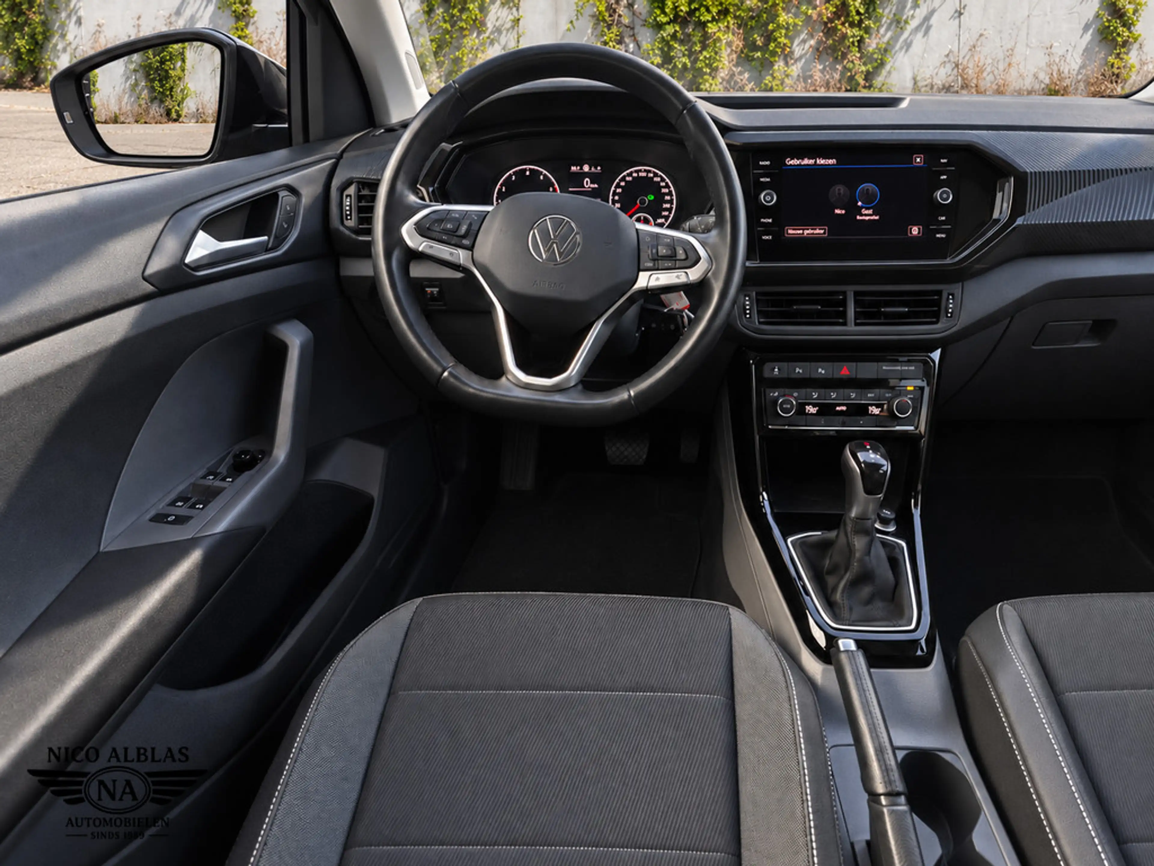 Volkswagen T-Cross 1.0 TSI Style Business R — photo 15