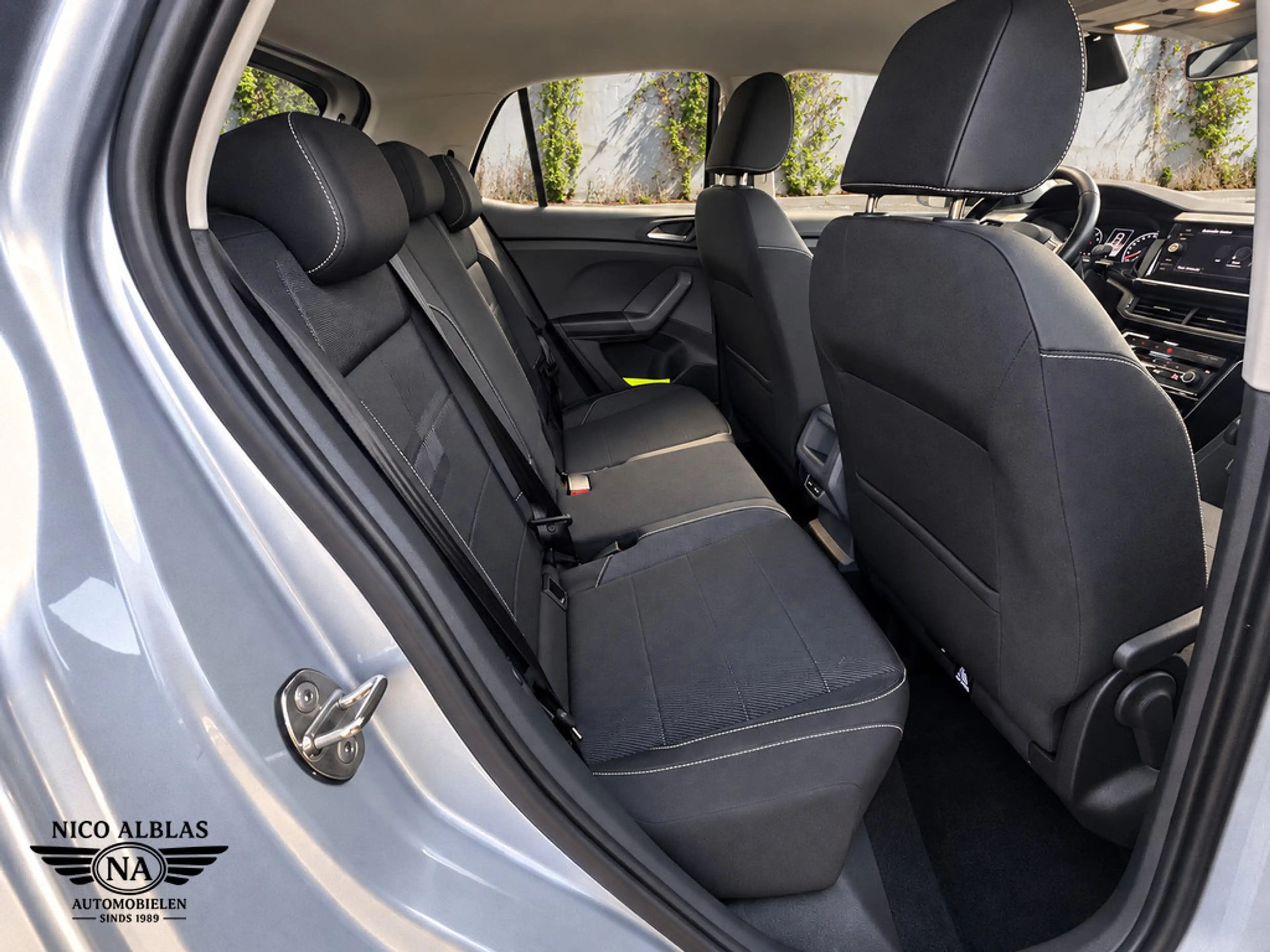 Volkswagen T-Cross 1.0 TSI Style Business R — photo 17