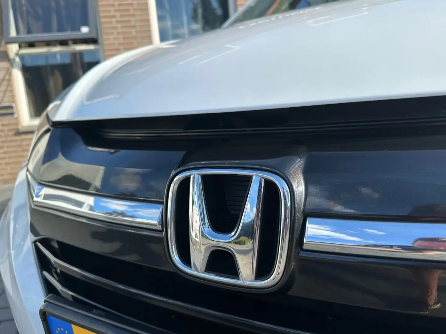 Honda HR-V 1.5 I-VTEC EXECUTIVE Wit - 2