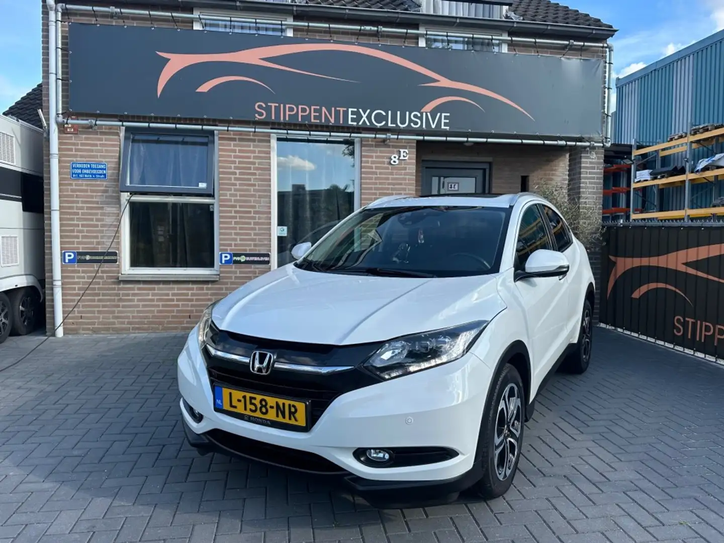 Honda HR-V 1.5 I-VTEC EXECUTIVE Wit - 1