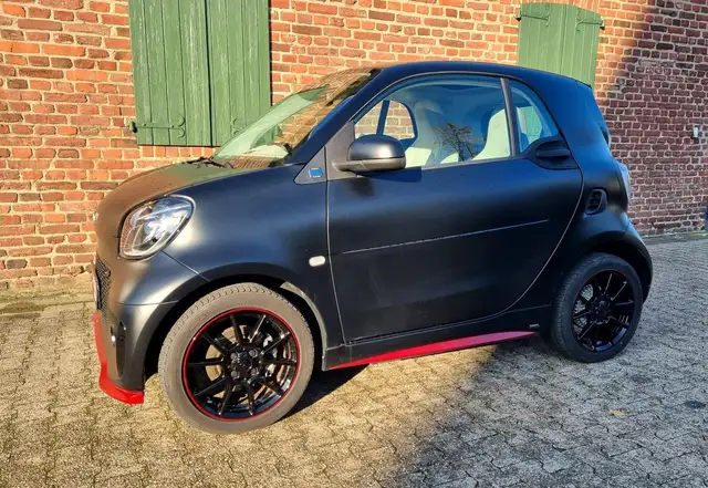smart forTwo EQ *BRABUS FINAL TAILOR MADE*BLACK MATT*1.H*LED*