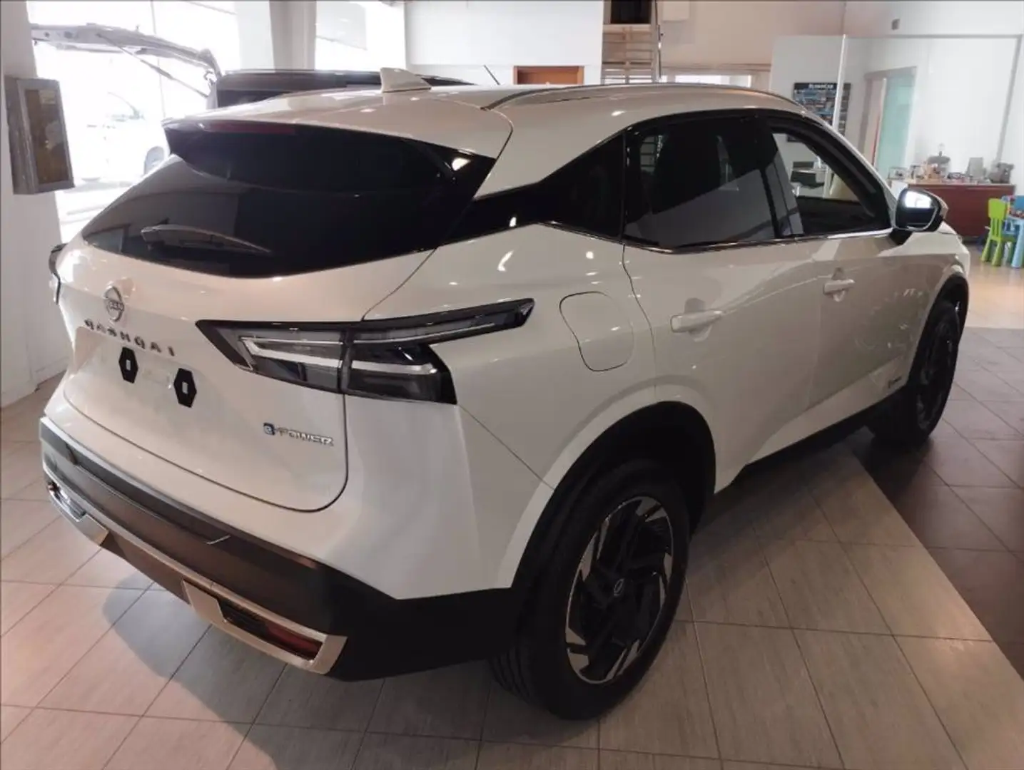Nissan Qashqai 1.5 e-power N-Connecta 2wd Bianco - 2