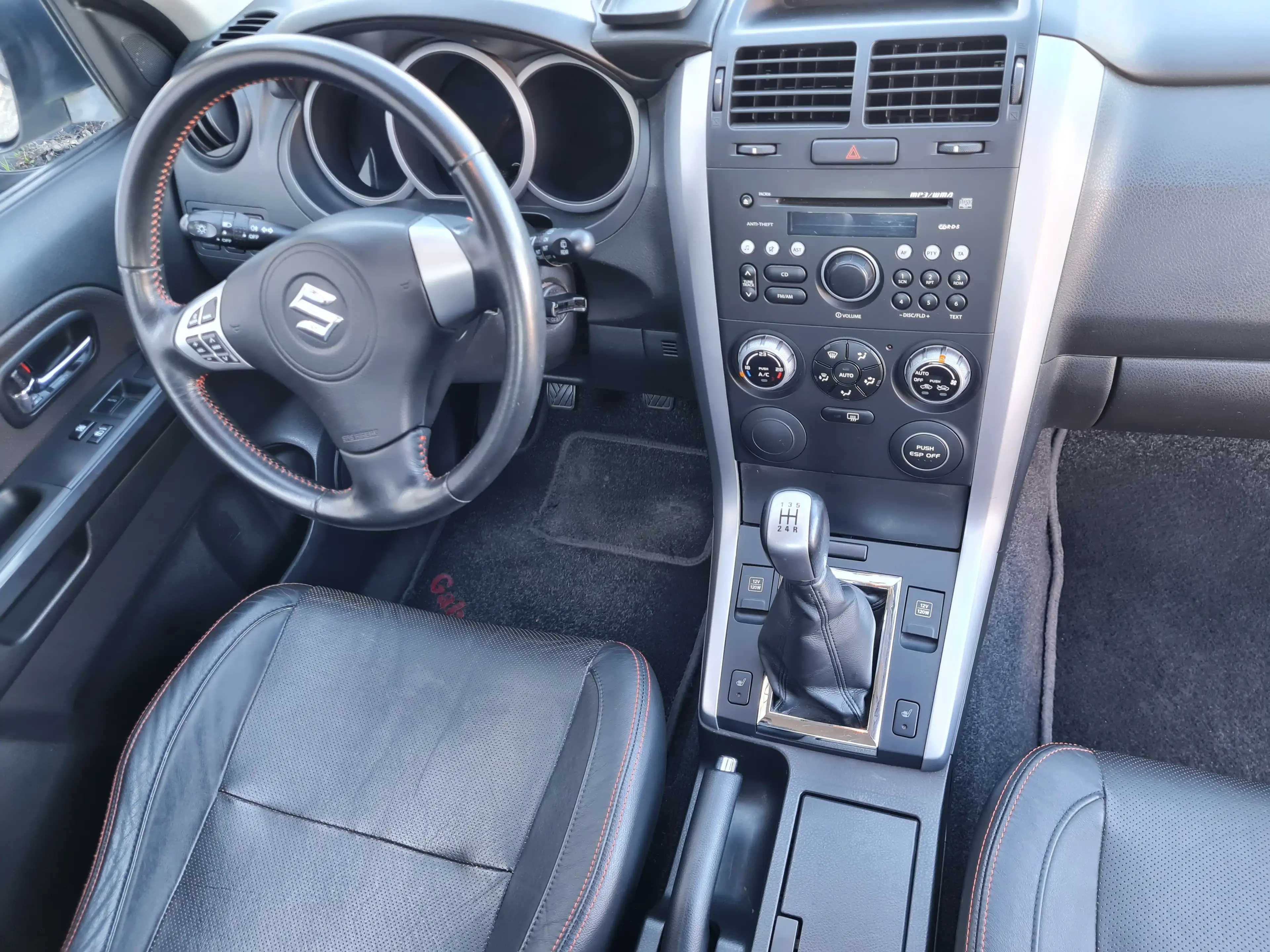 Suzuki Grand Vitara 1.6 Club (3-trg)Allrad/Klima/TÜV+Inspektion-Neu — photo 11