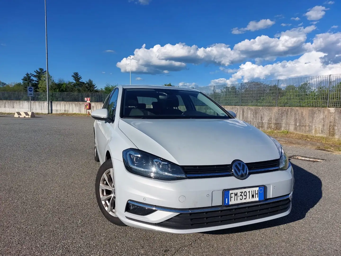 Volkswagen Golf Golf VII 2017 2.0 tdi Executive 4motion 150cv dsg Bianco - 1