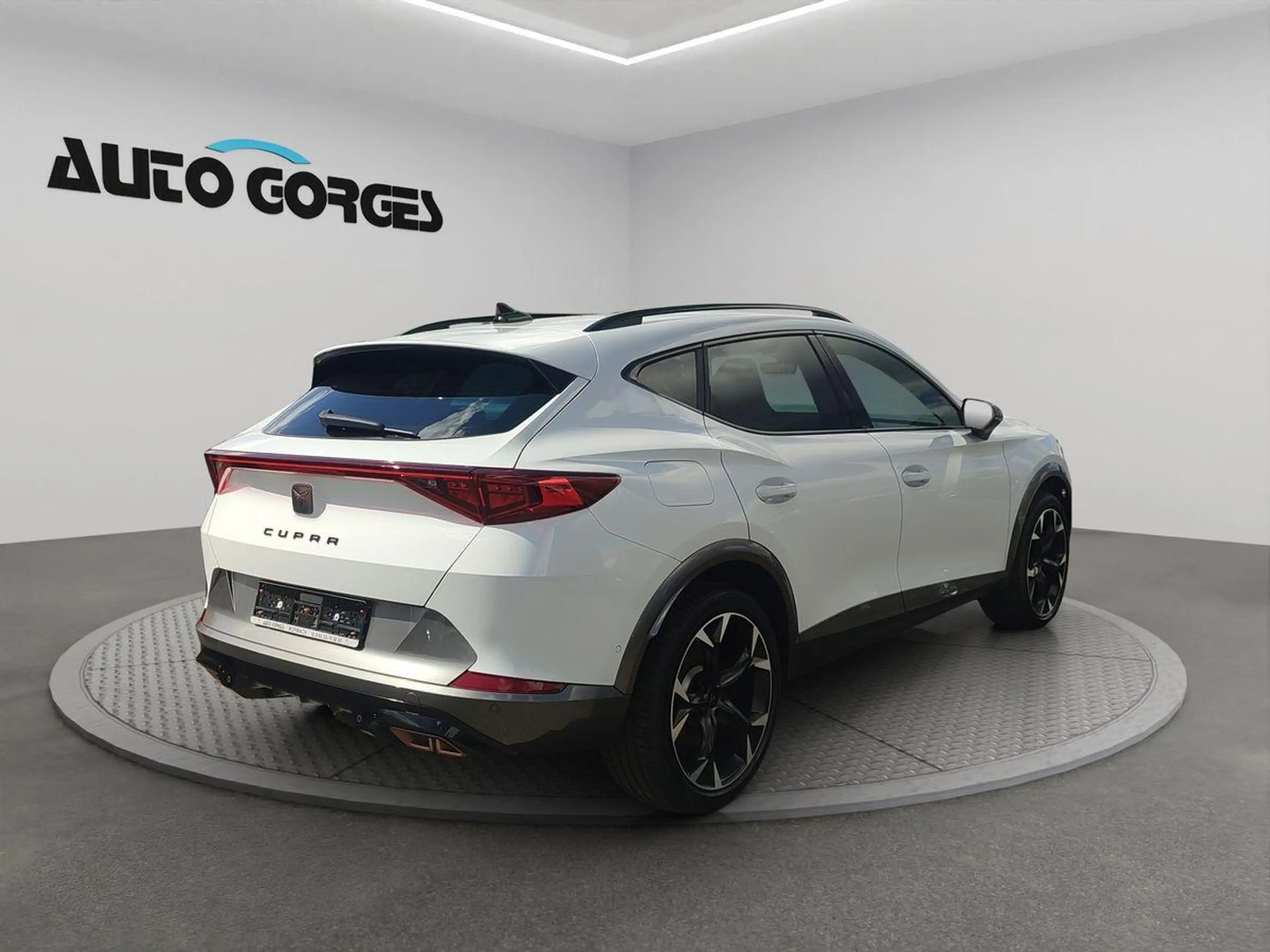 CUPRA Formentor VZ5 Formentor VZ e-Hybrid 1.4 TSI +AHK+TWA+360GRAD+ — photo 5