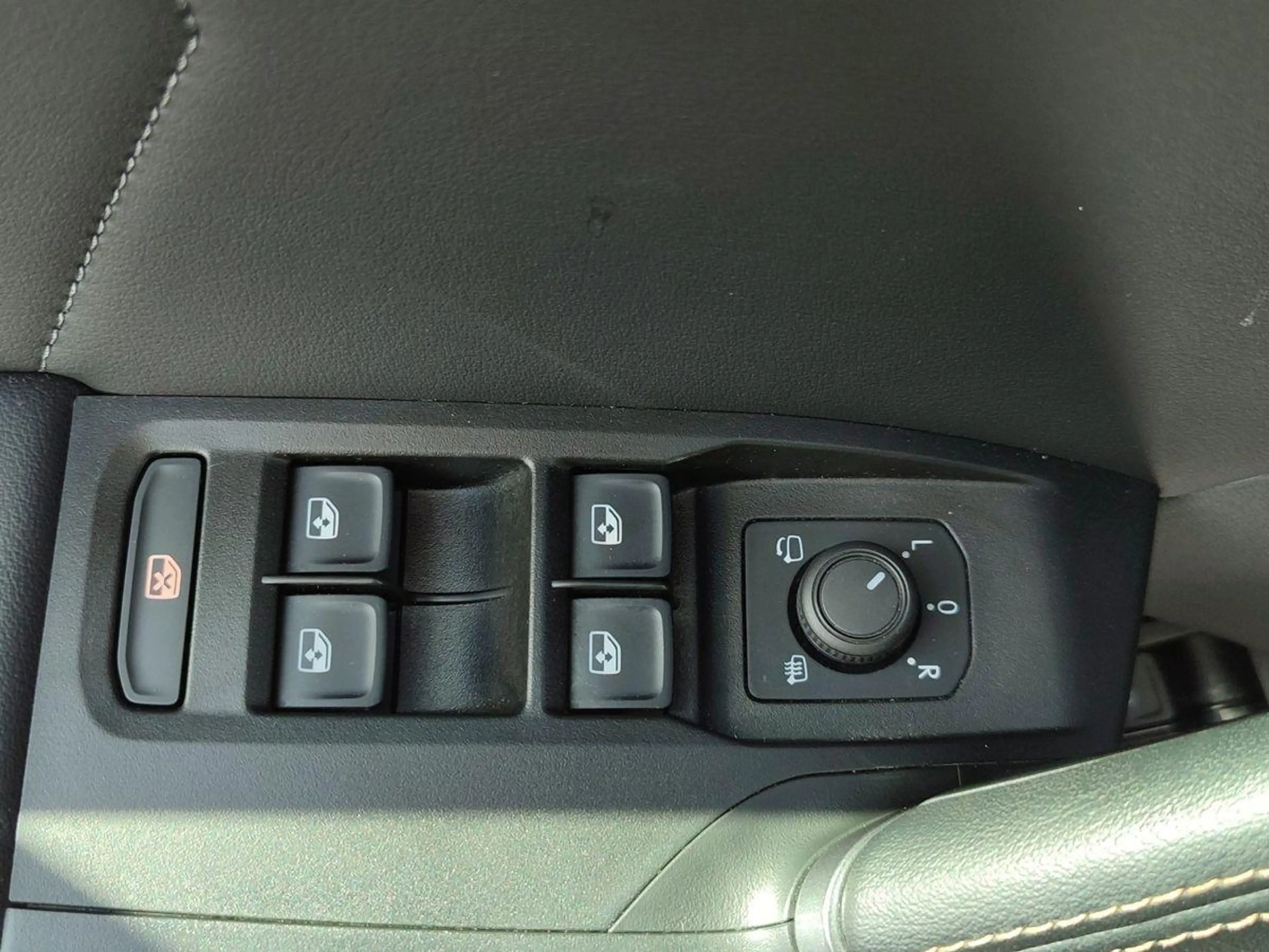 CUPRA Formentor VZ5 Formentor VZ e-Hybrid 1.4 TSI +AHK+TWA+360GRAD+ — photo 12