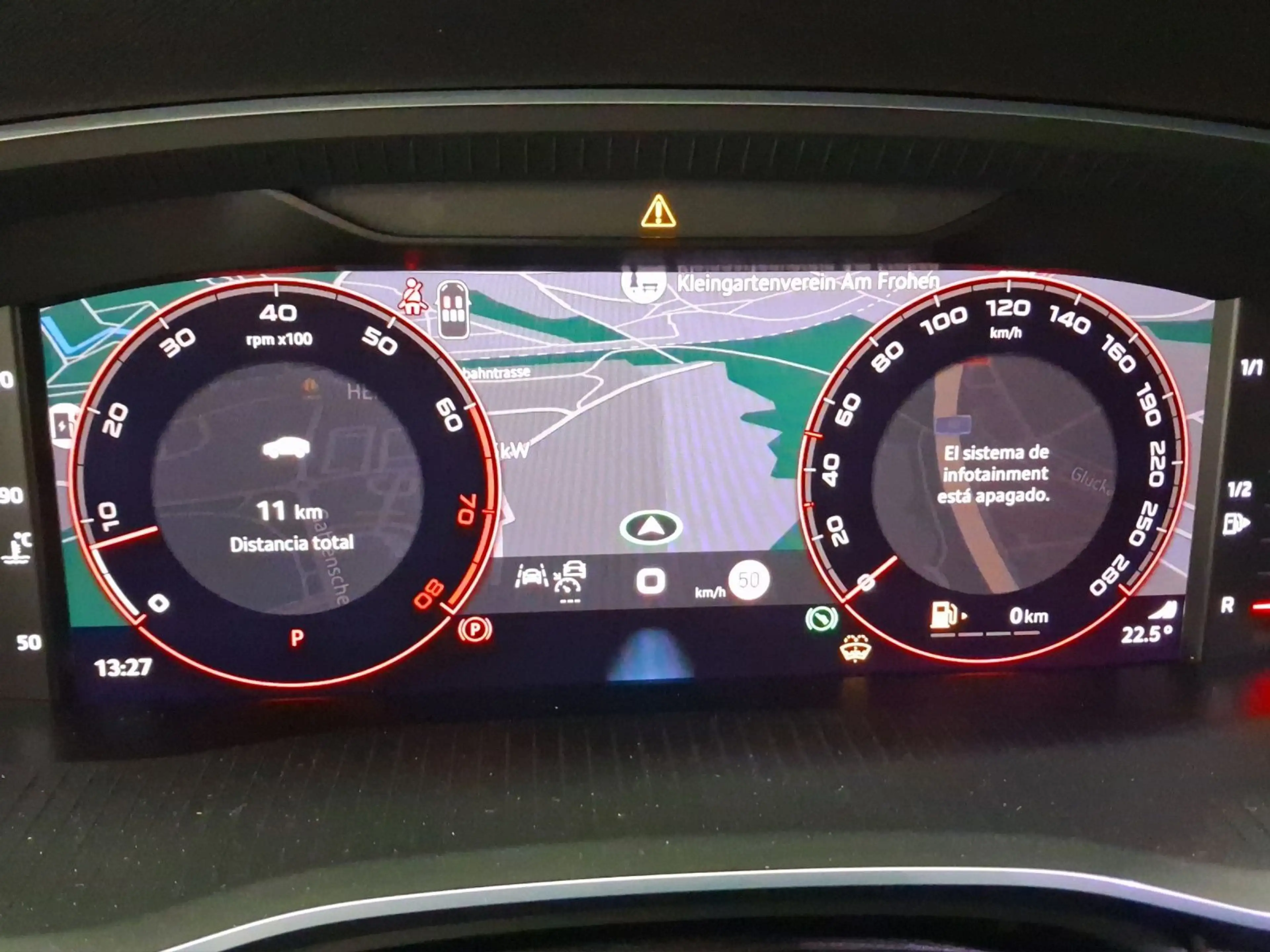 Skoda Octavia Combi 2.0 TSI DSG RS PANO AHK NAVI MATRI — photo 10