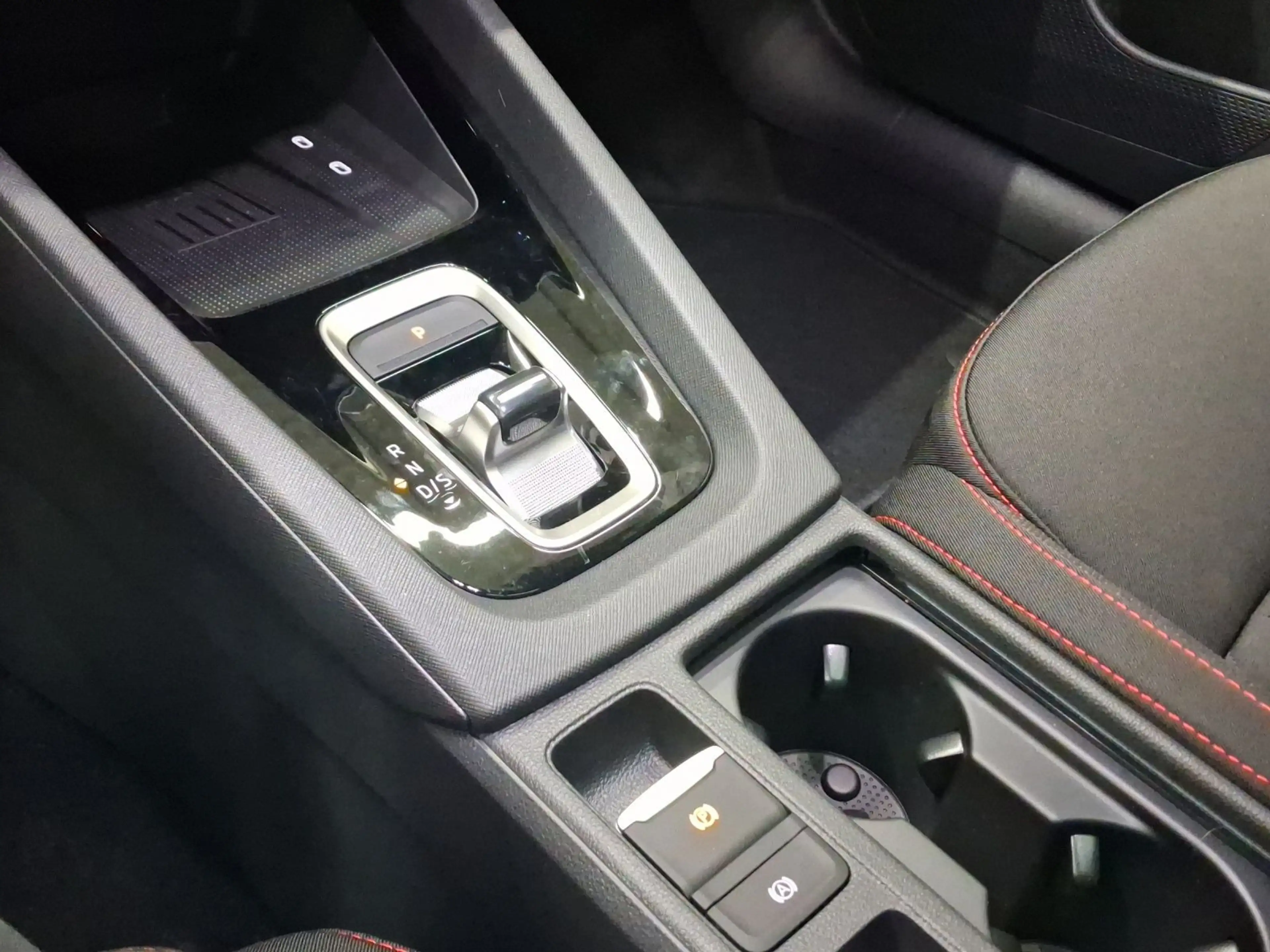 Skoda Octavia Combi 2.0 TSI DSG RS PANO AHK NAVI MATRI — photo 11